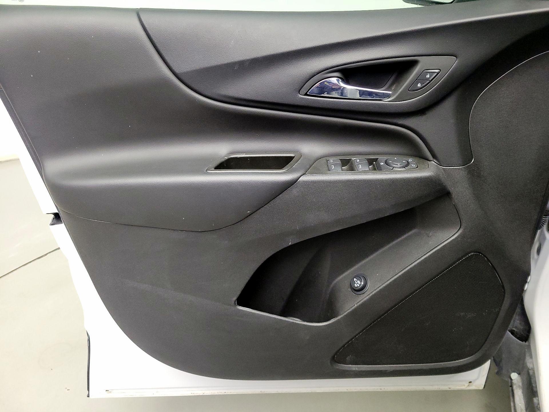 Thumbnail: 2024 Chevrolet Equinox - 12