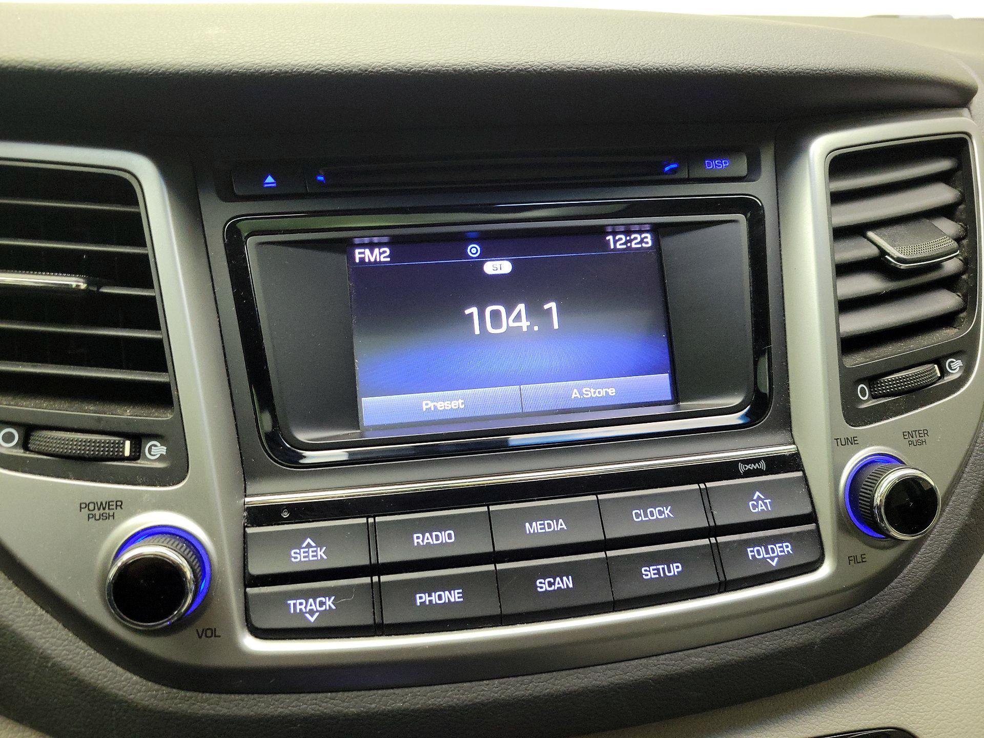 Thumbnail: 2017 Hyundai Tucson - 15