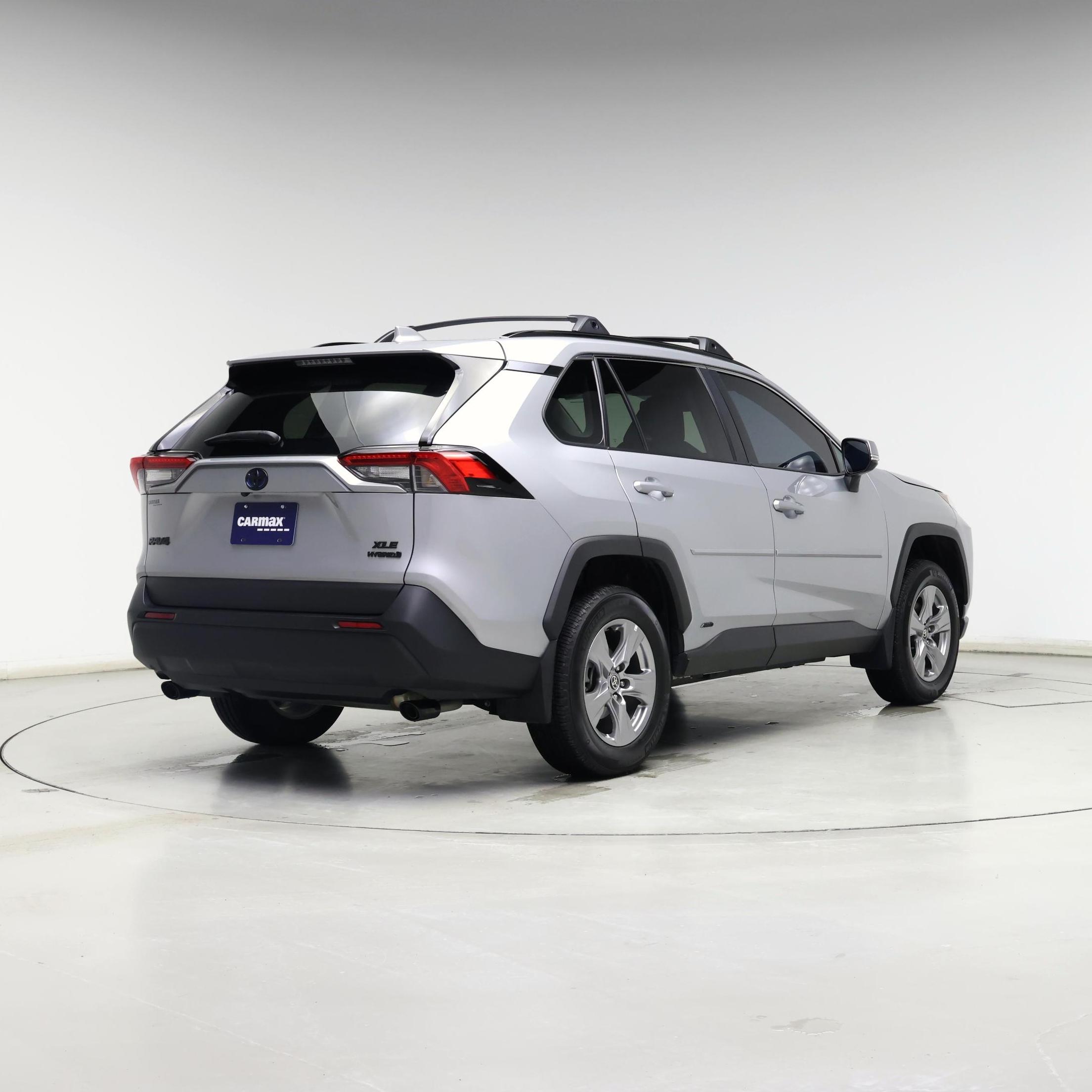 Thumbnail: 2024 Toyota RAV4 - 8