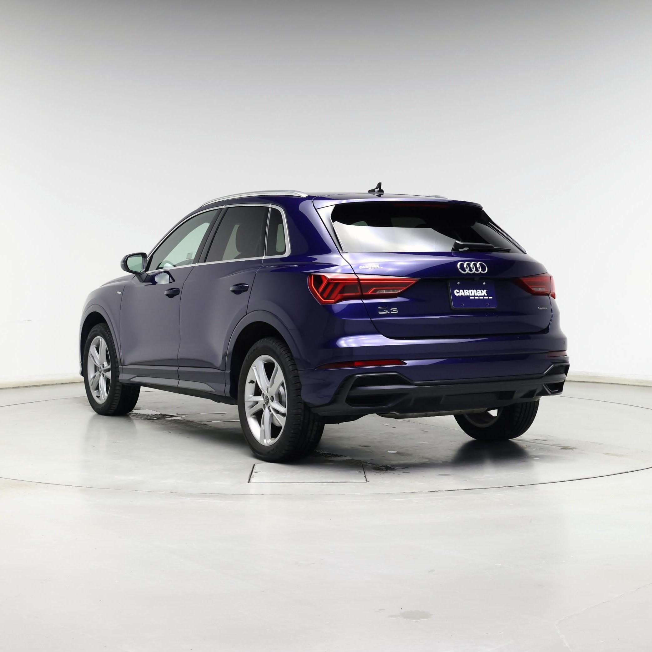 Thumbnail: 2021 Audi Q3 - 2