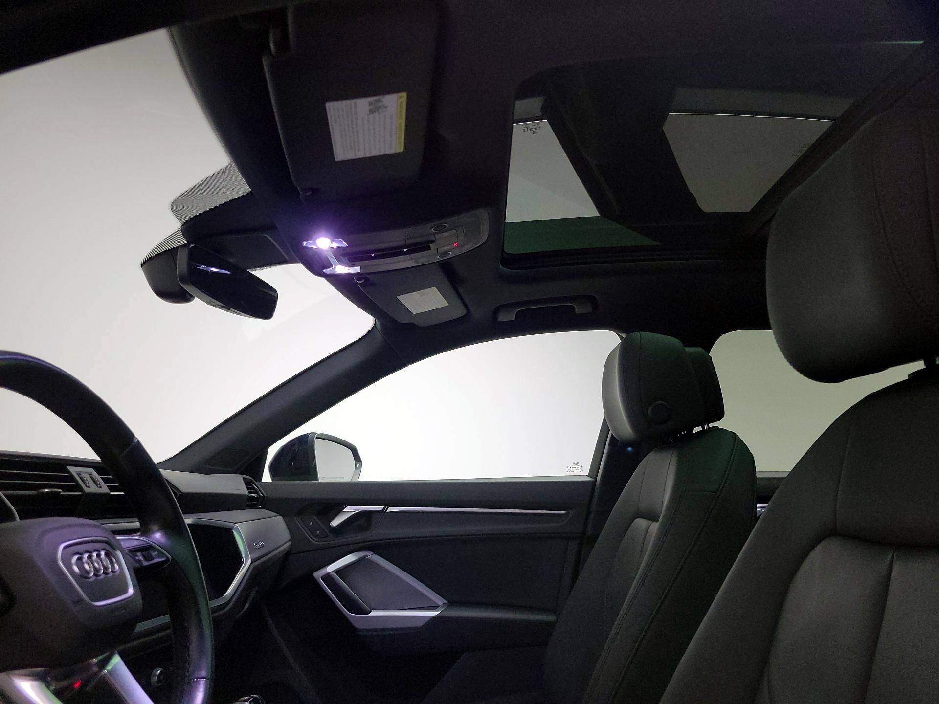 Thumbnail: 2021 Audi Q3 - 19