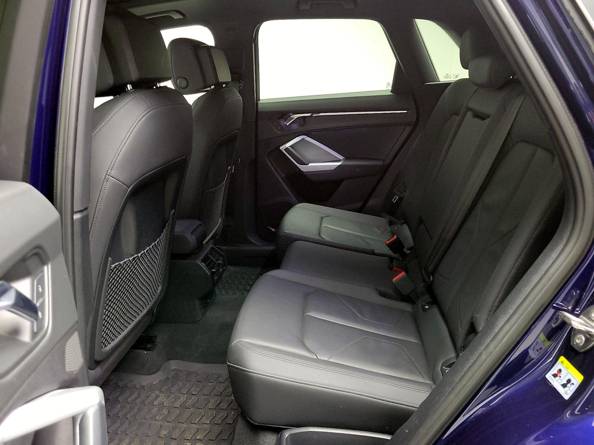 Thumbnail: 2021 Audi Q3 - 20