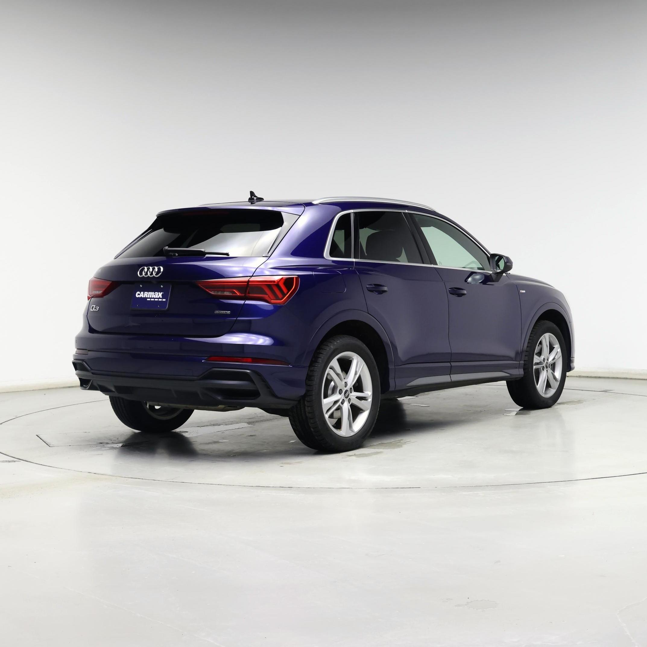 Thumbnail: 2021 Audi Q3 - 8