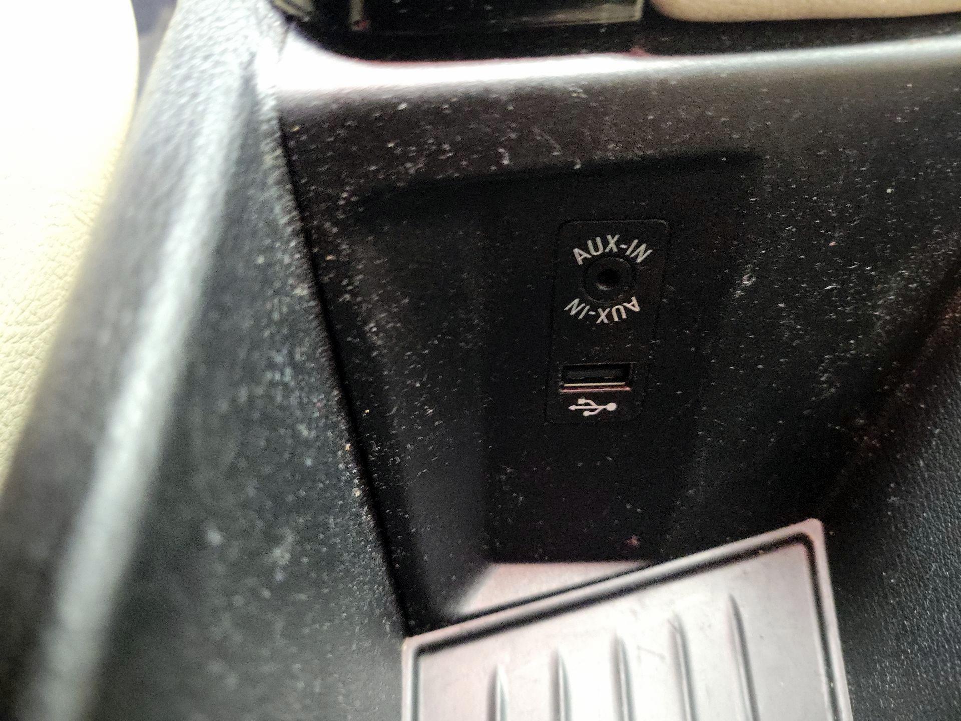 Thumbnail: 2016 BMW X1 - 19