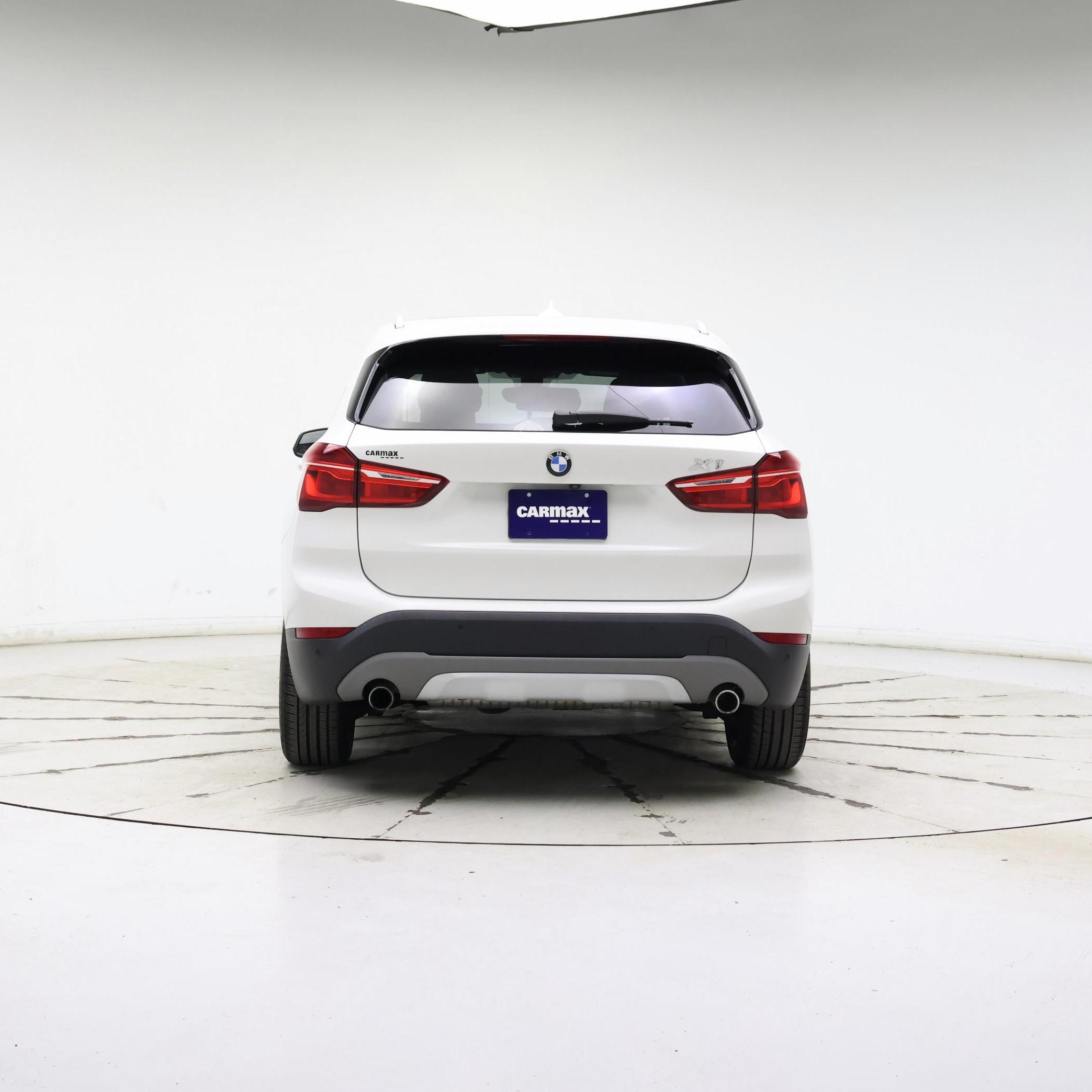 Thumbnail: 2016 BMW X1 - 6