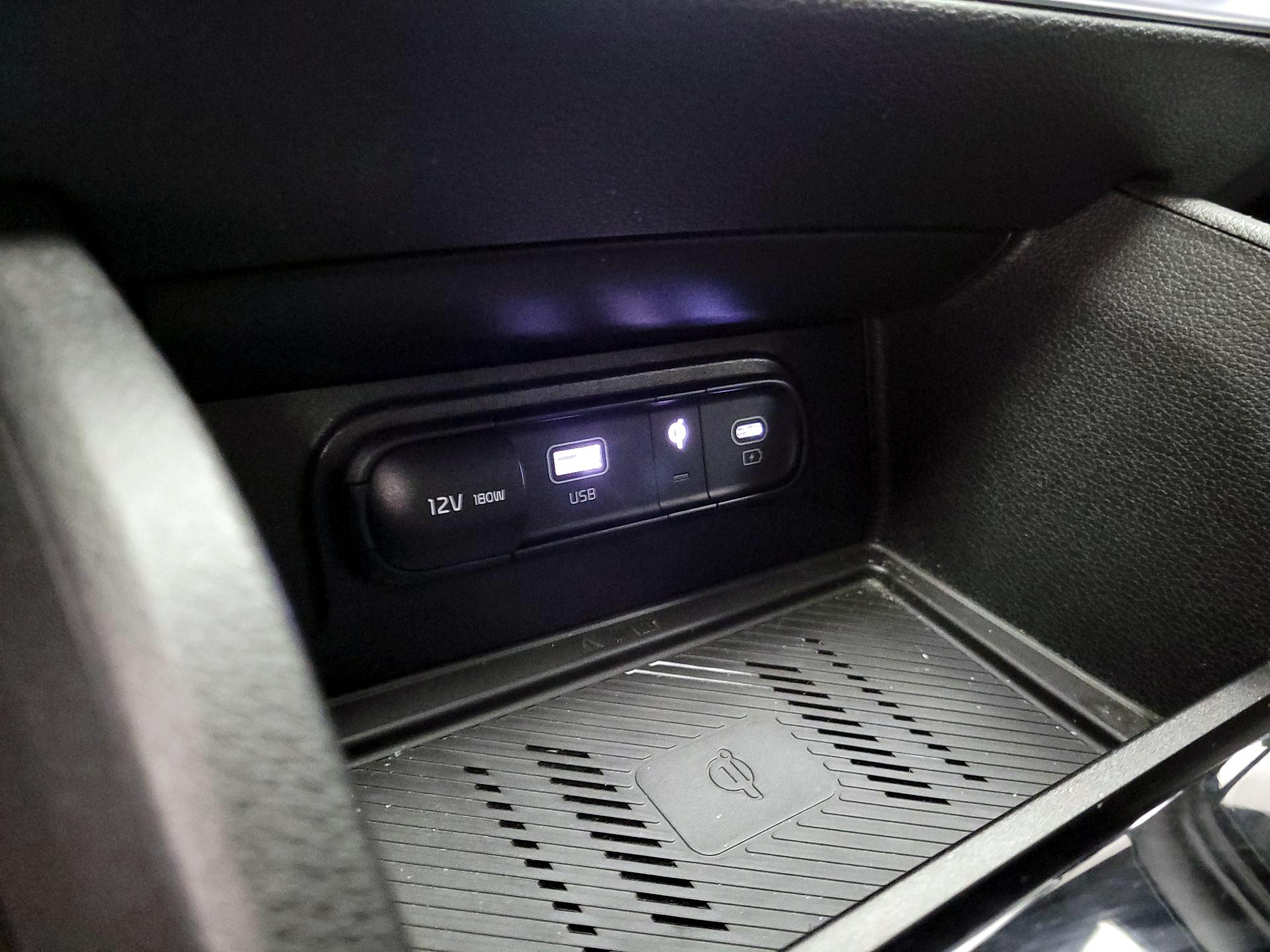 Thumbnail: 2023 Kia Sportage - 19