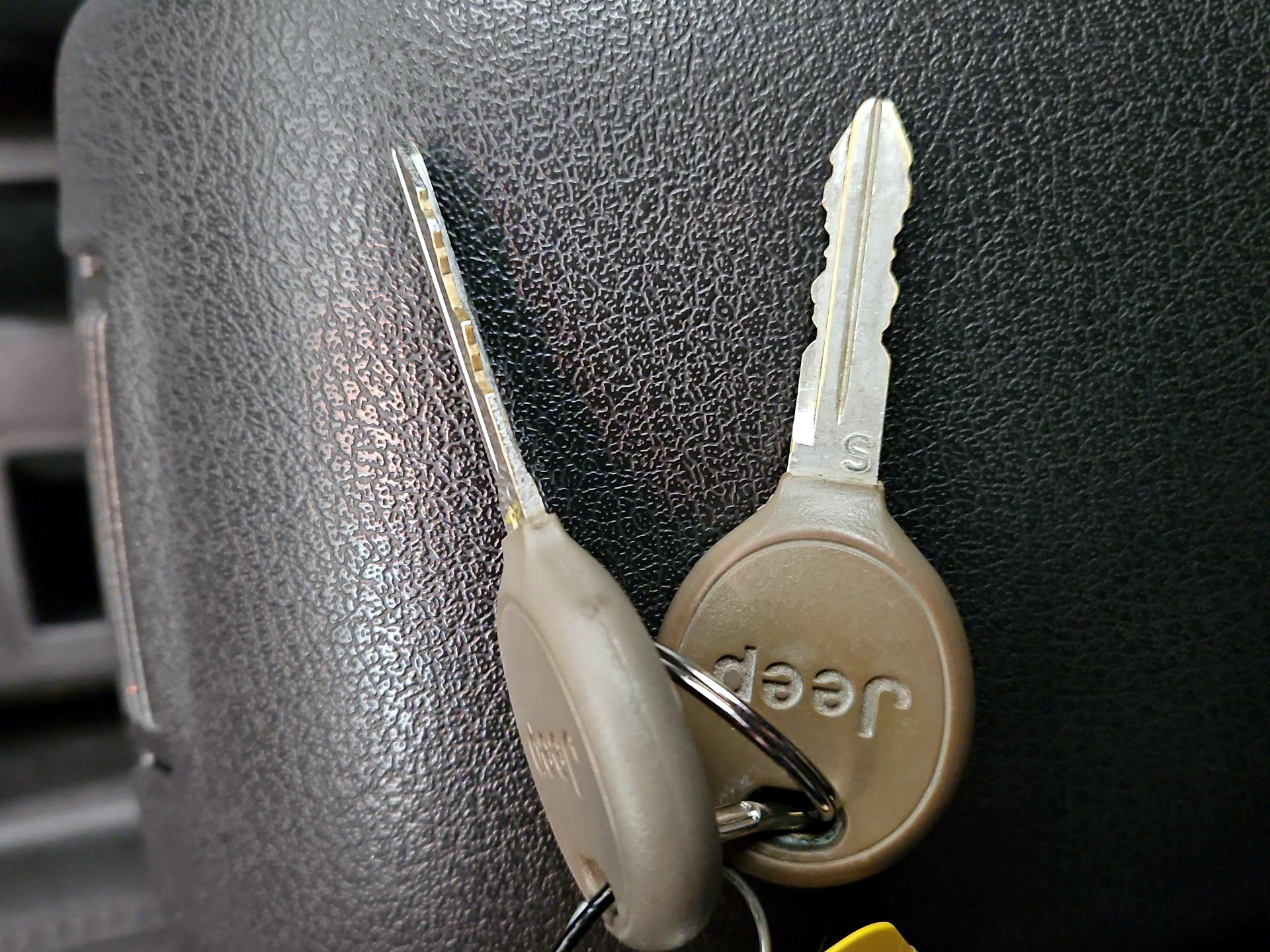 Thumbnail: 2016 Jeep Patriot - 20