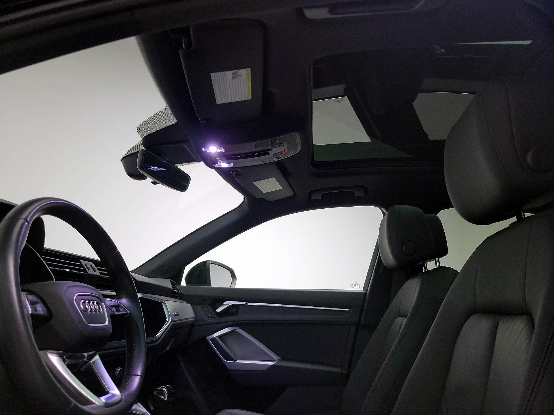 Thumbnail: 2020 Audi Q3 - 19