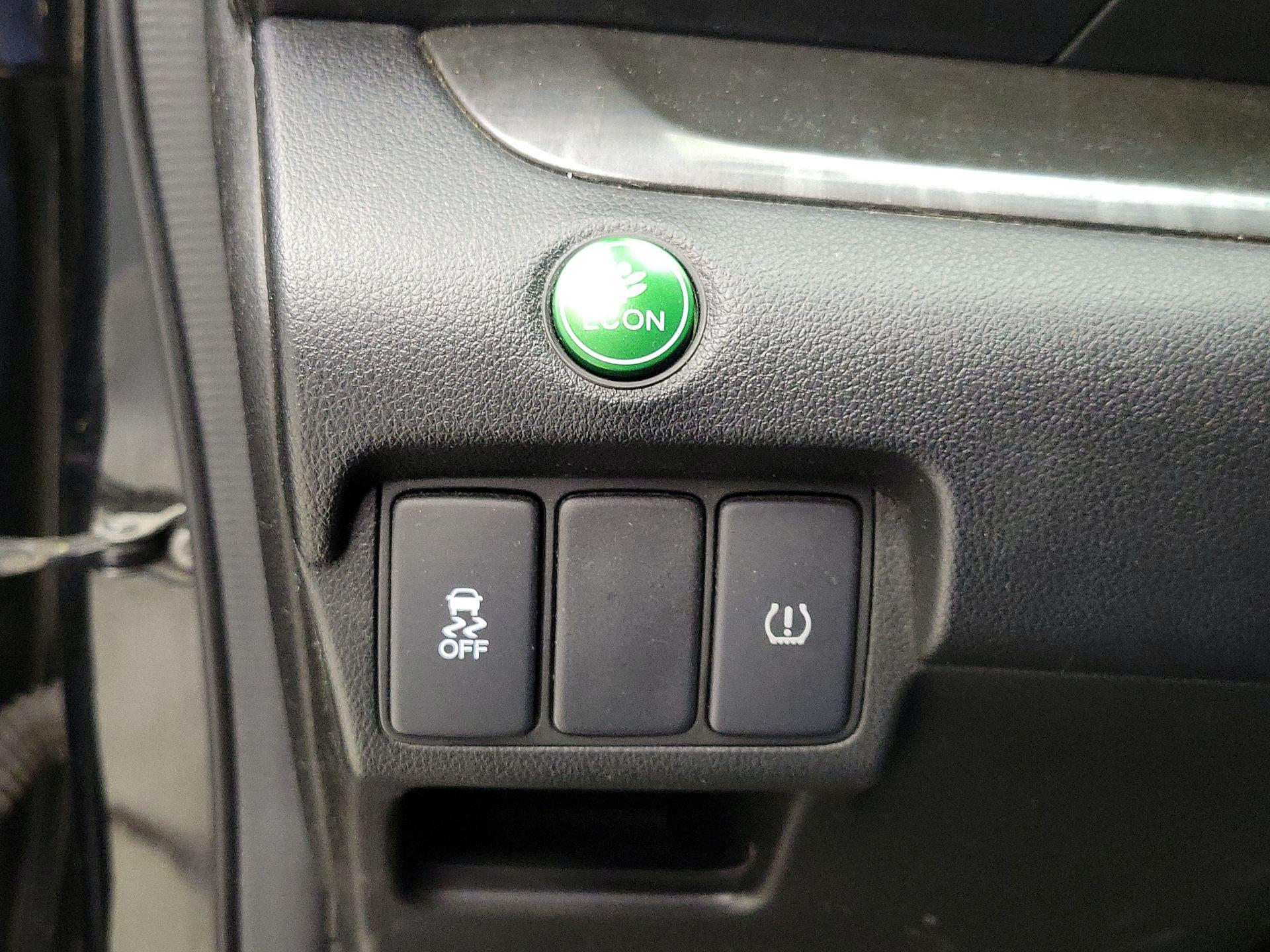 Thumbnail: 2014 Honda CR-V - 13