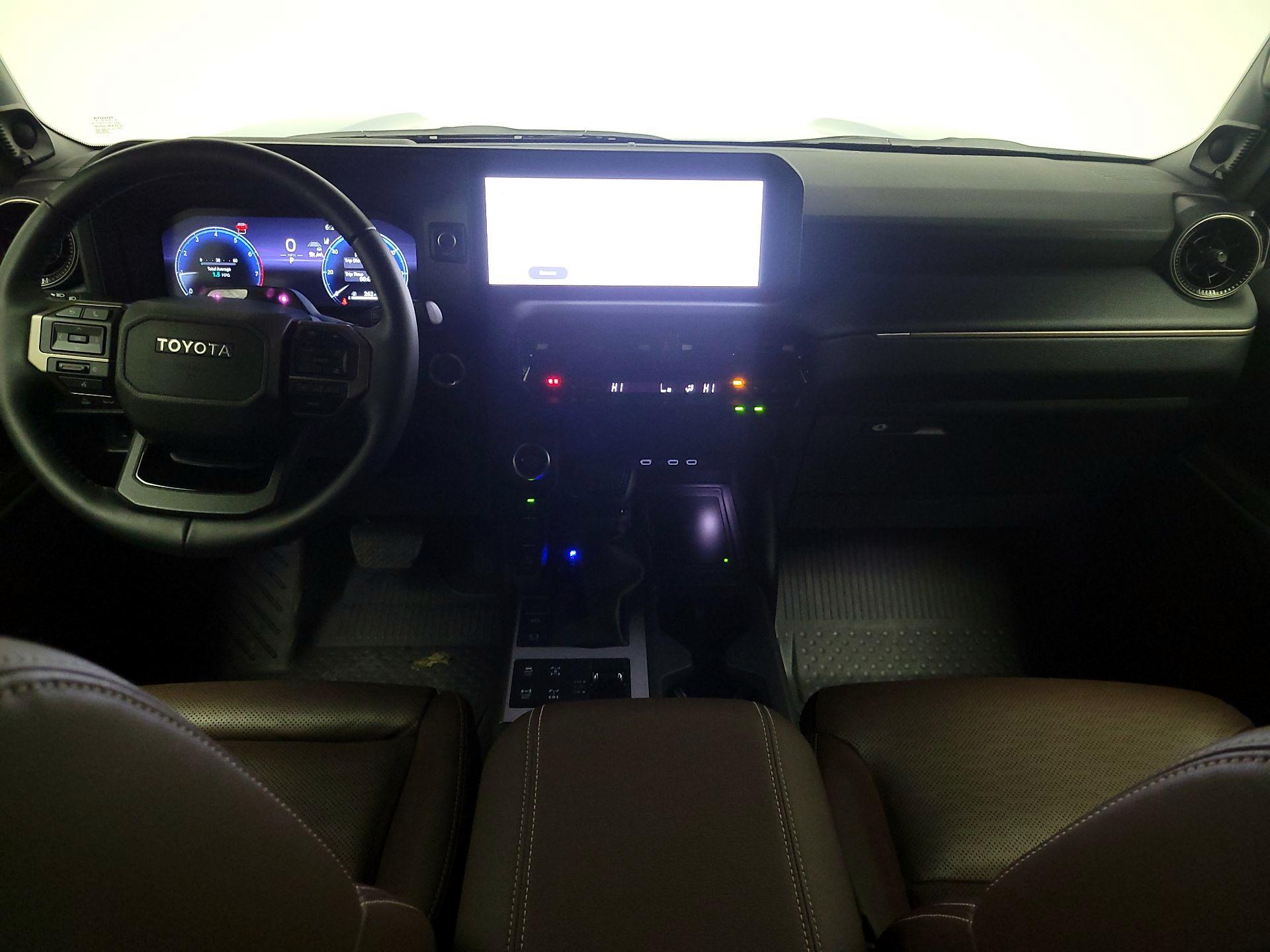 Thumbnail: 2025 Toyota Land Cruiser - 9