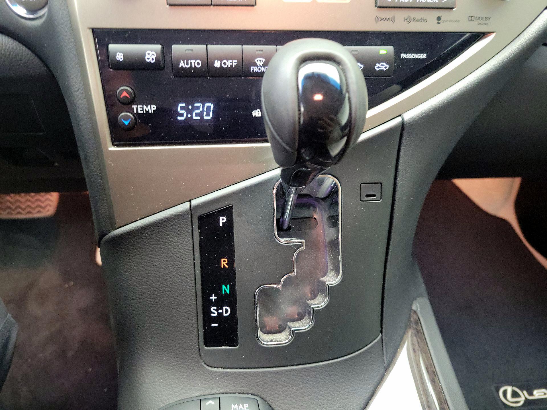 Thumbnail: 2015 Lexus RX - 18