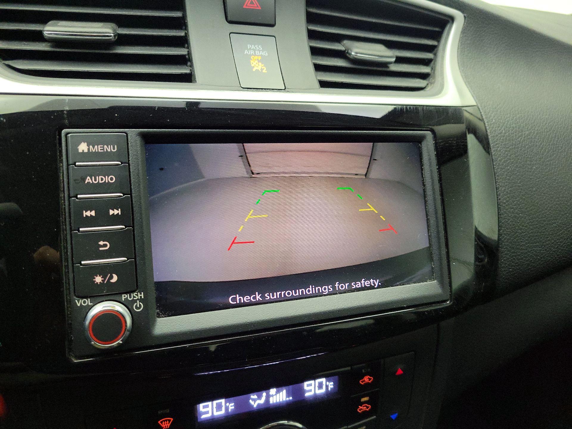 Thumbnail: 2019 Nissan Sentra - 14