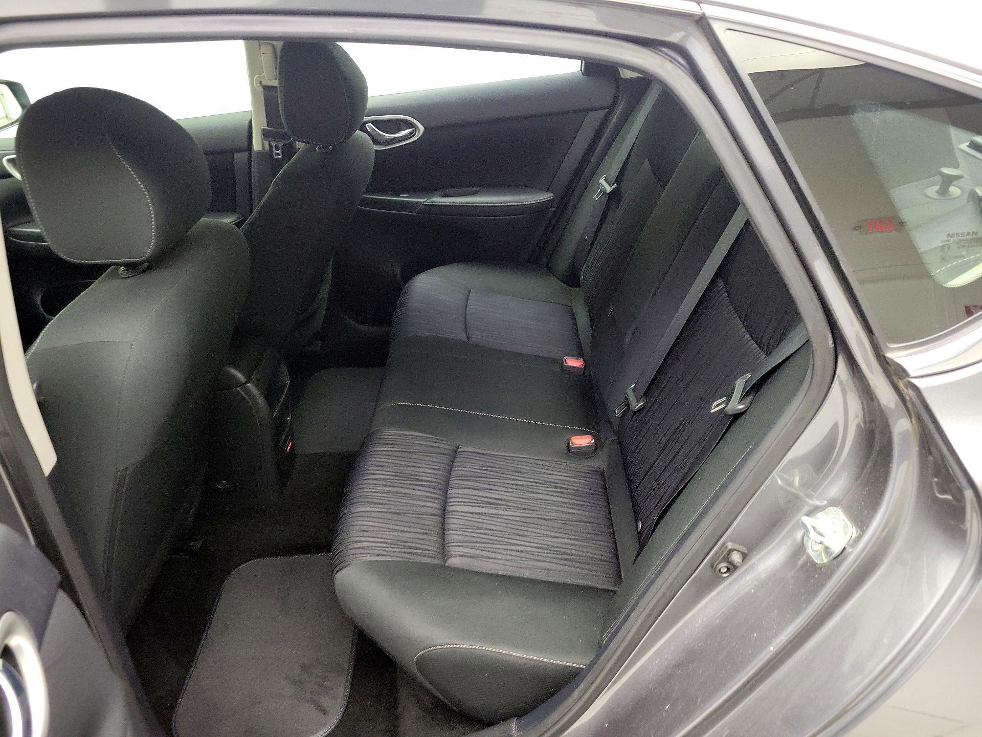 Thumbnail: 2019 Nissan Sentra - 19