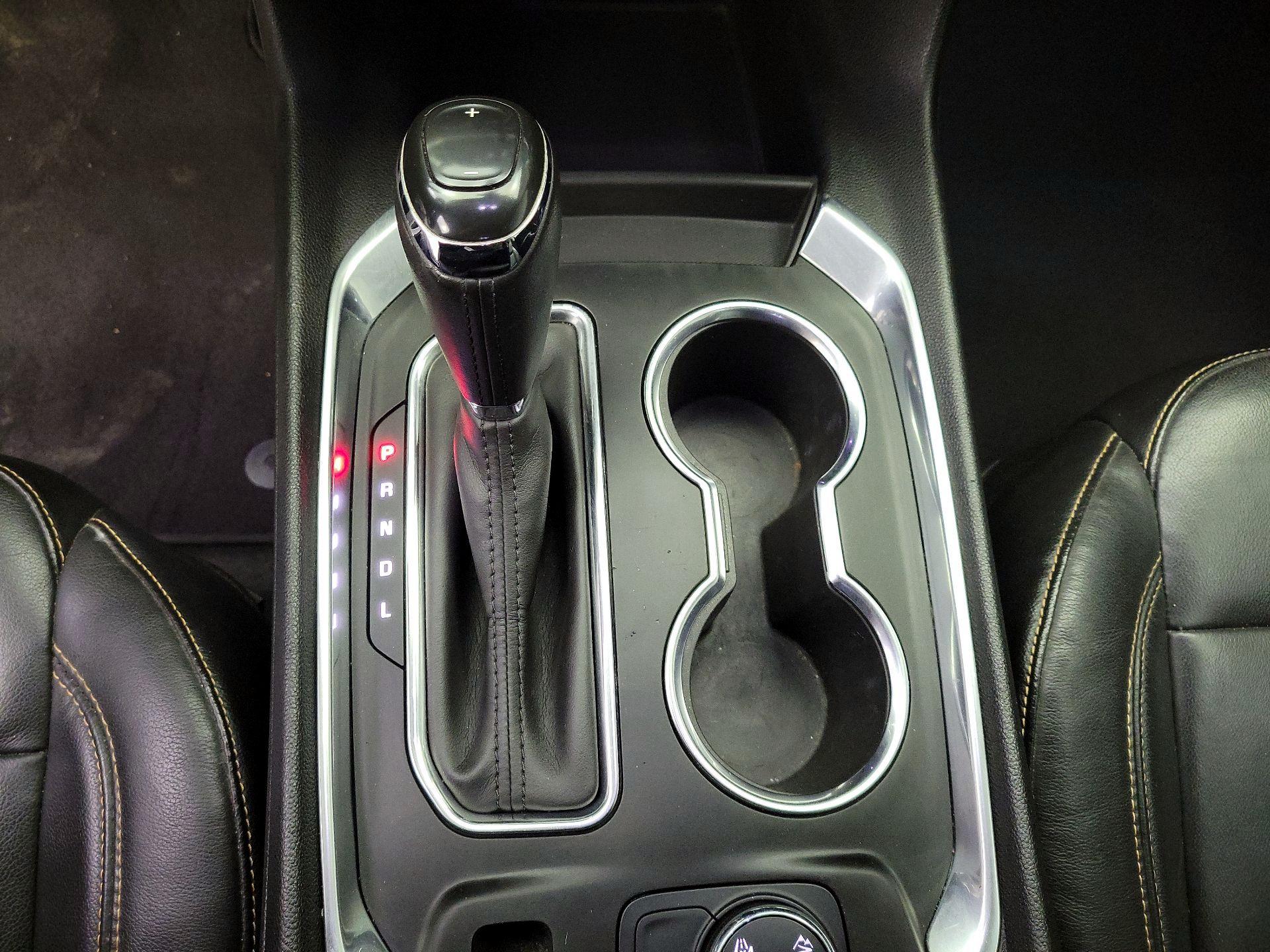 Thumbnail: 2019 Chevrolet Traverse - 17