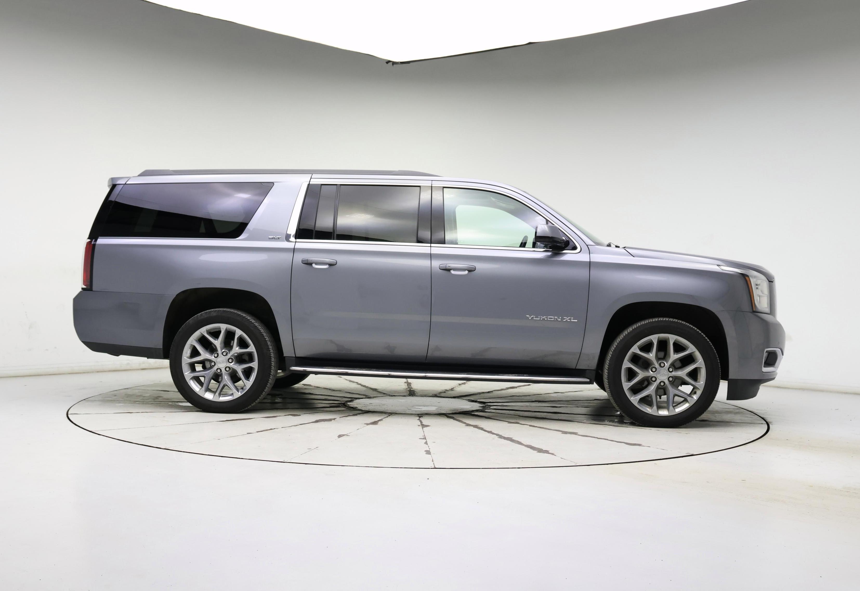 Thumbnail: 2019 GMC Yukon XL - 7