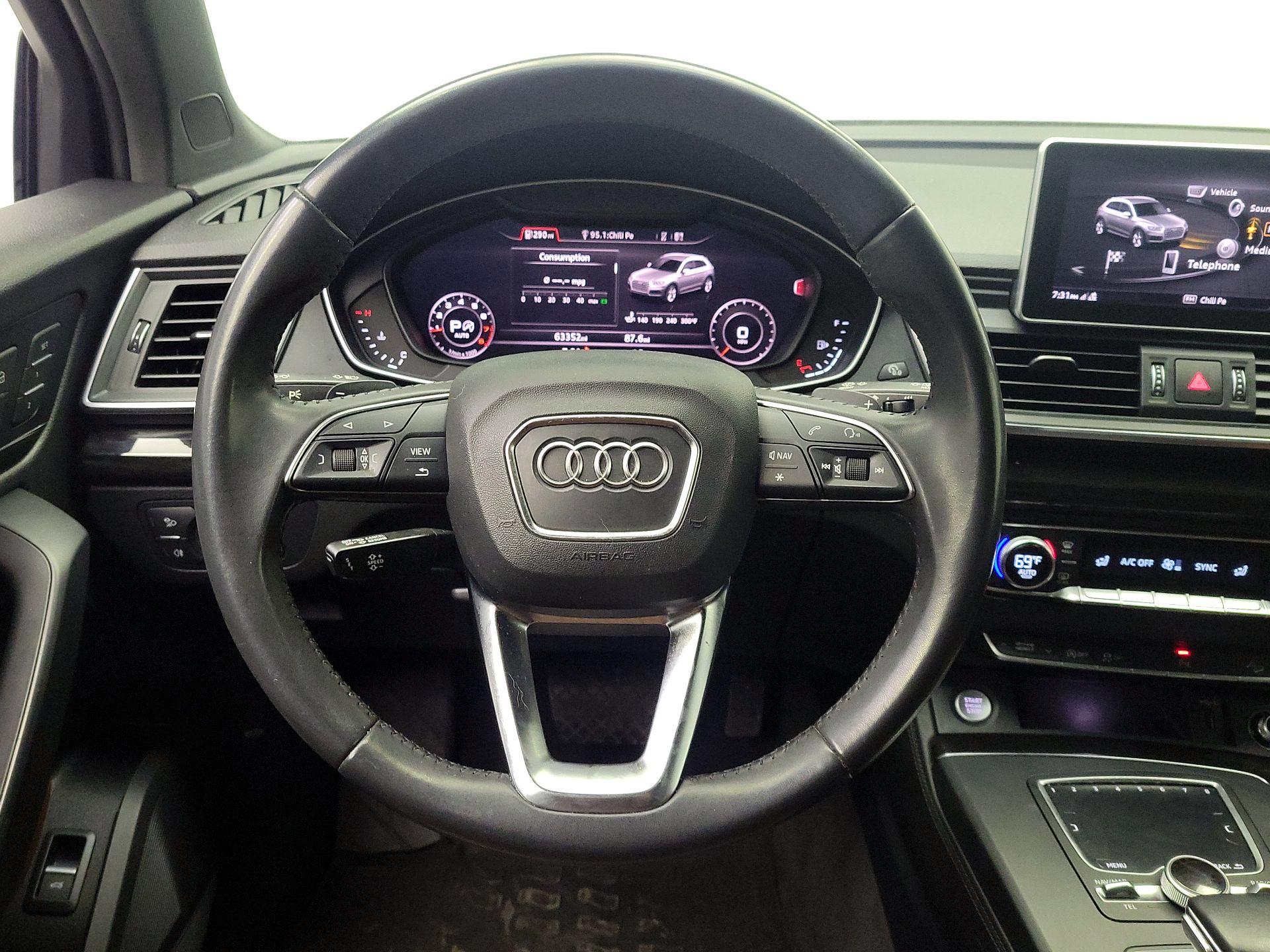 Thumbnail: 2019 Audi Q5 - 10