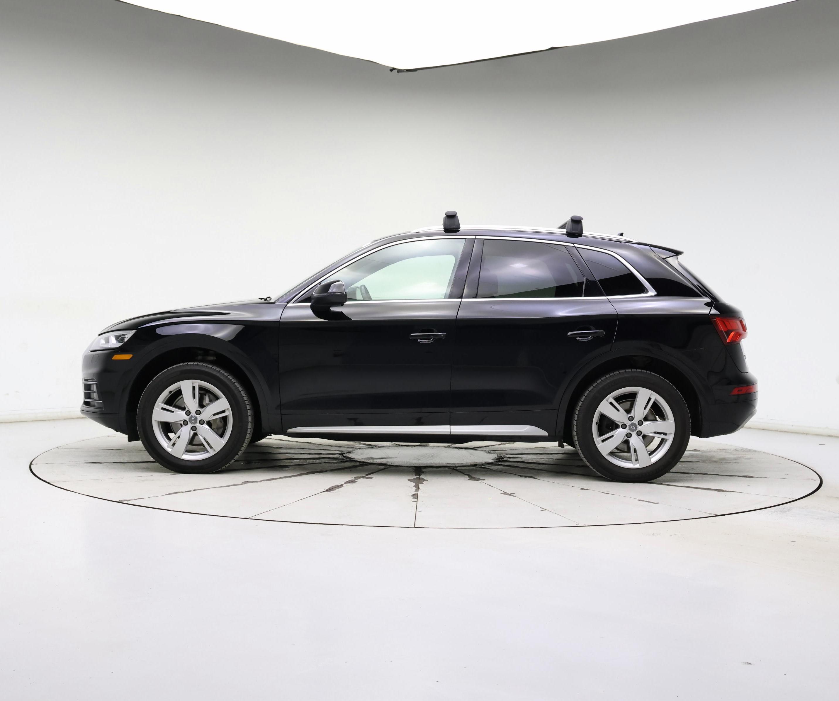 Thumbnail: 2019 Audi Q5 - 3