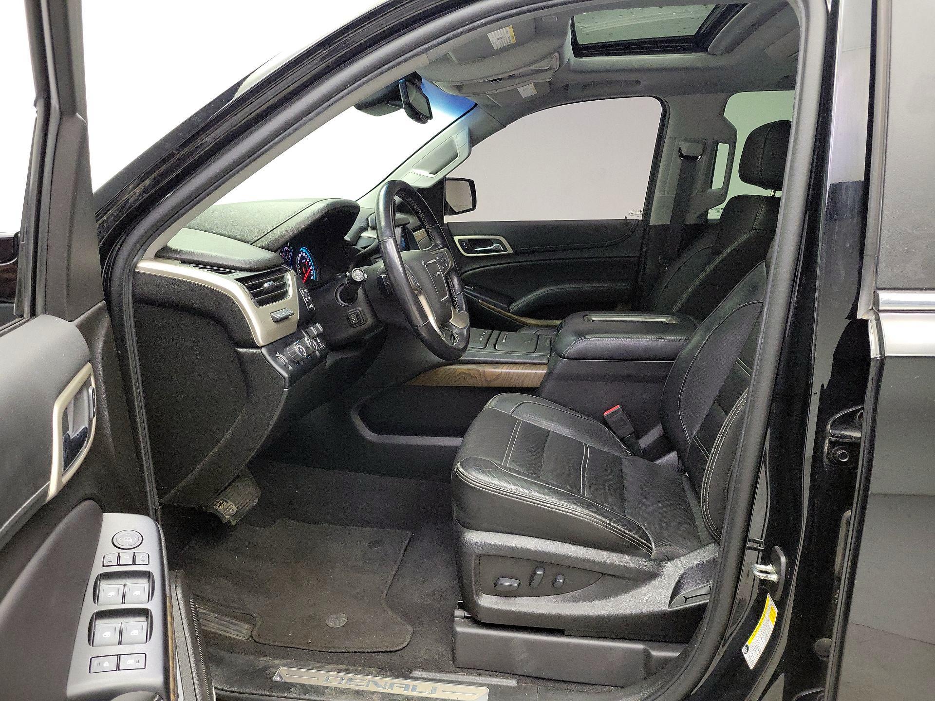 Thumbnail: 2019 GMC Yukon - 11