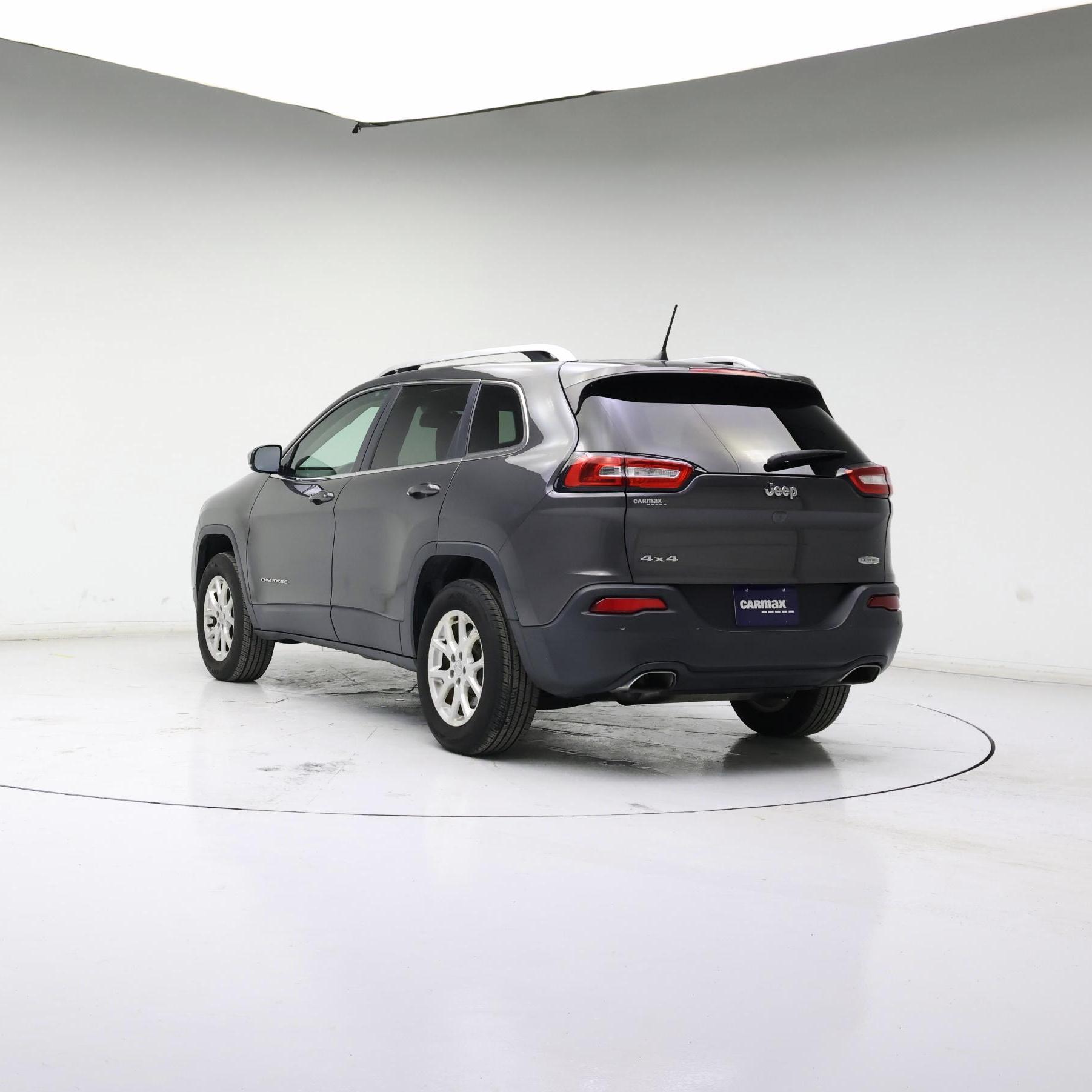 Thumbnail: 2017 Jeep Cherokee - 2