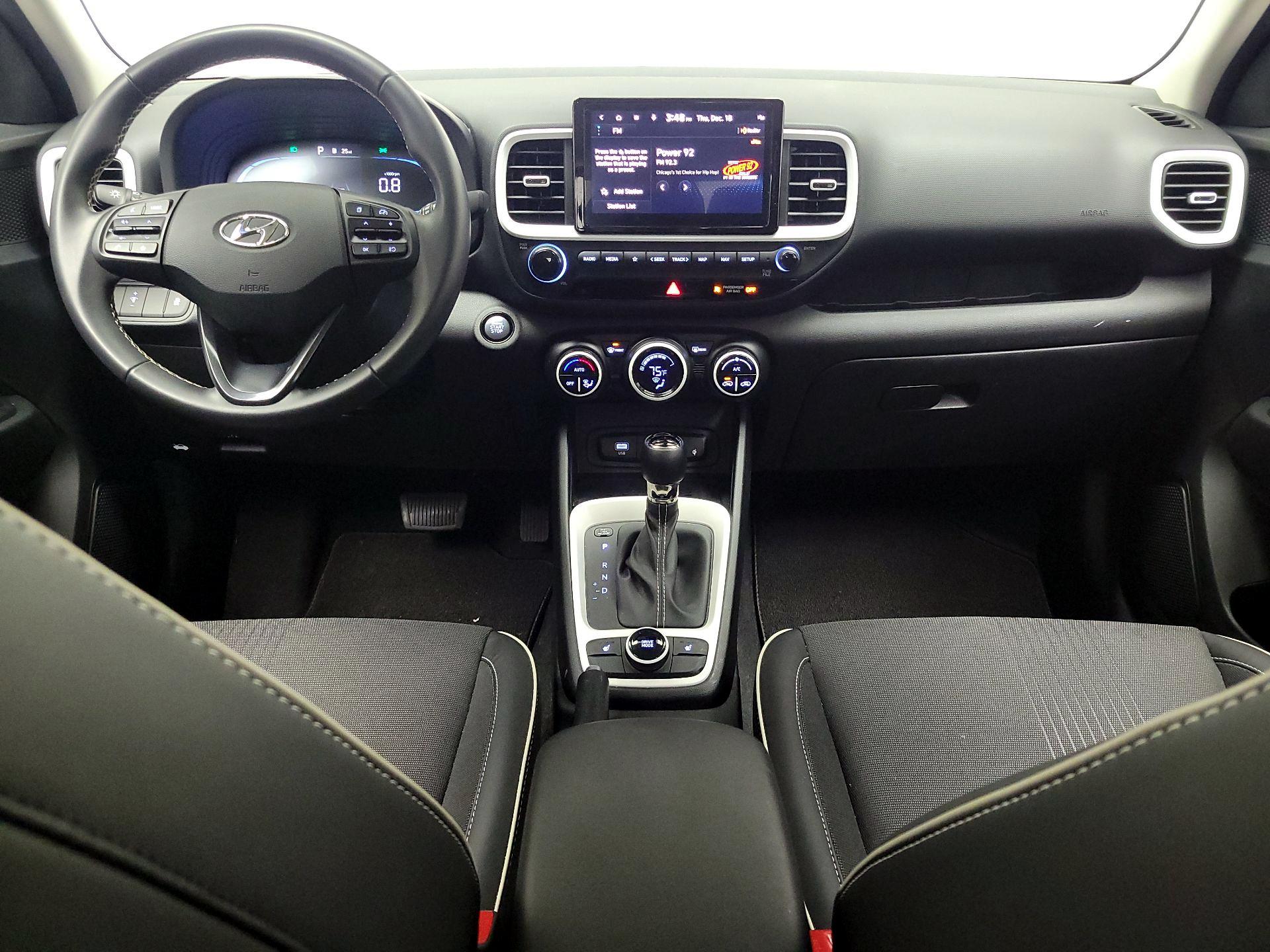 Thumbnail: 2024 Hyundai Venue - 9