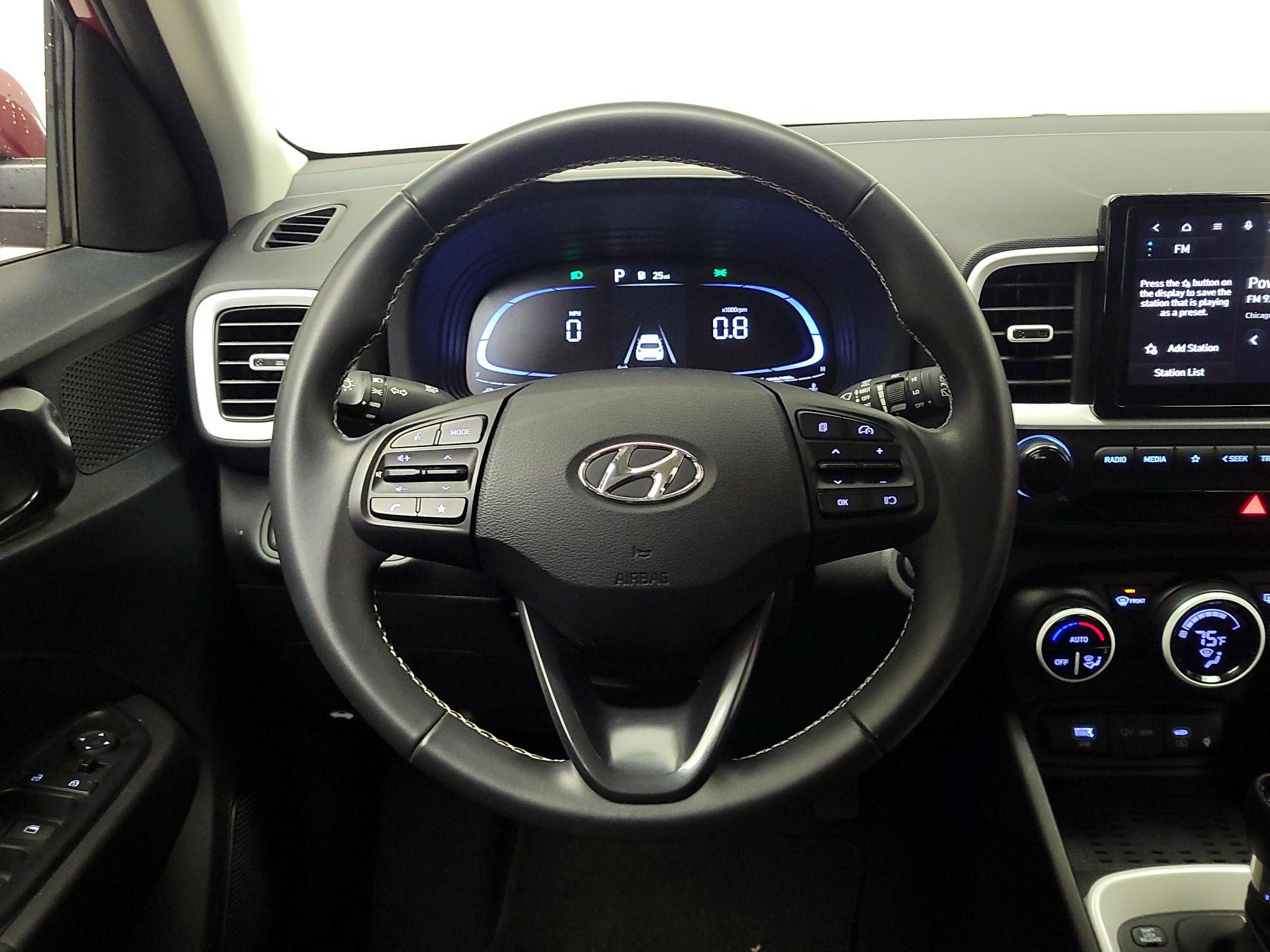 Thumbnail: 2024 Hyundai Venue - 10