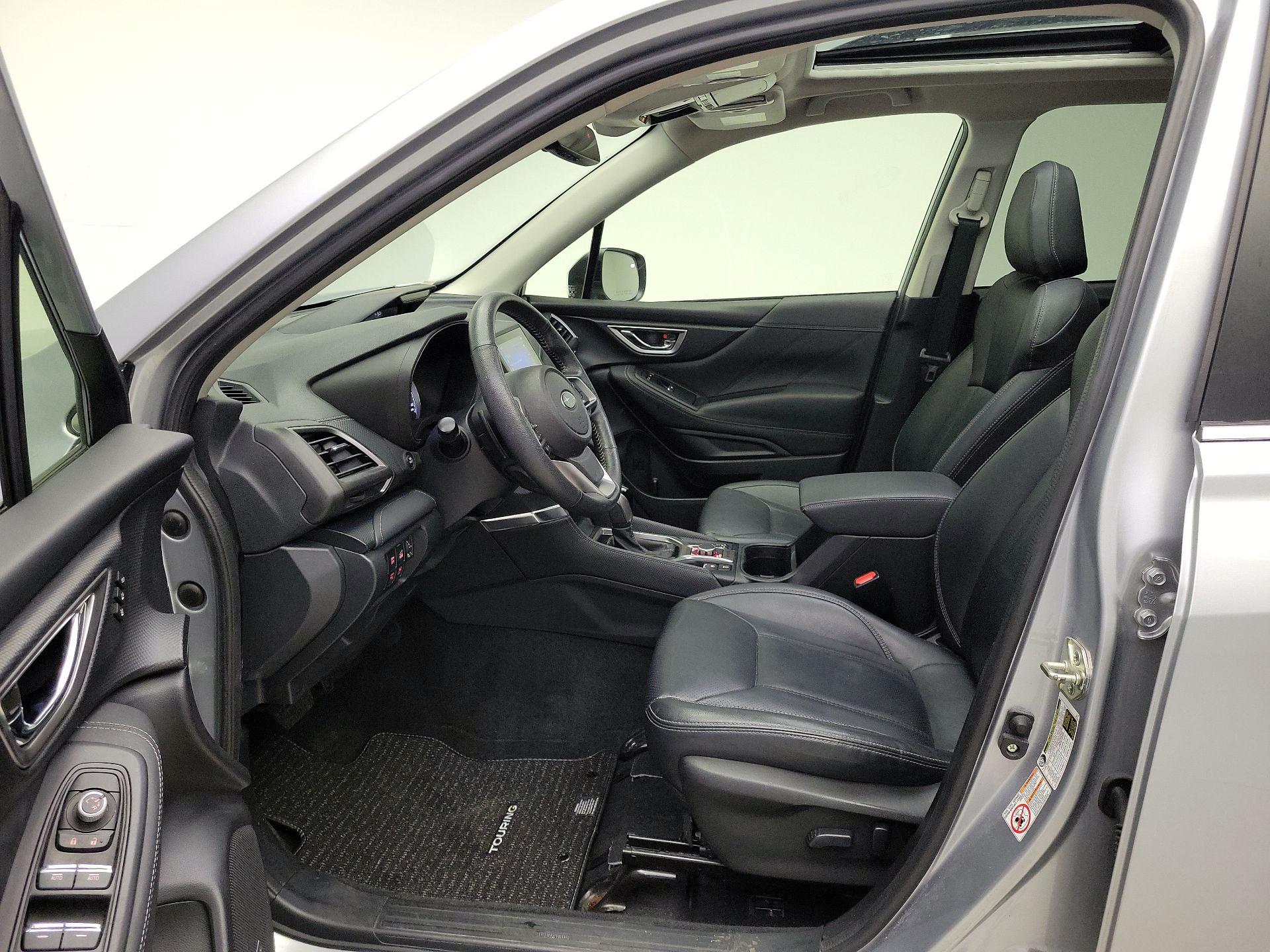 Thumbnail: 2019 Subaru Forester - 11