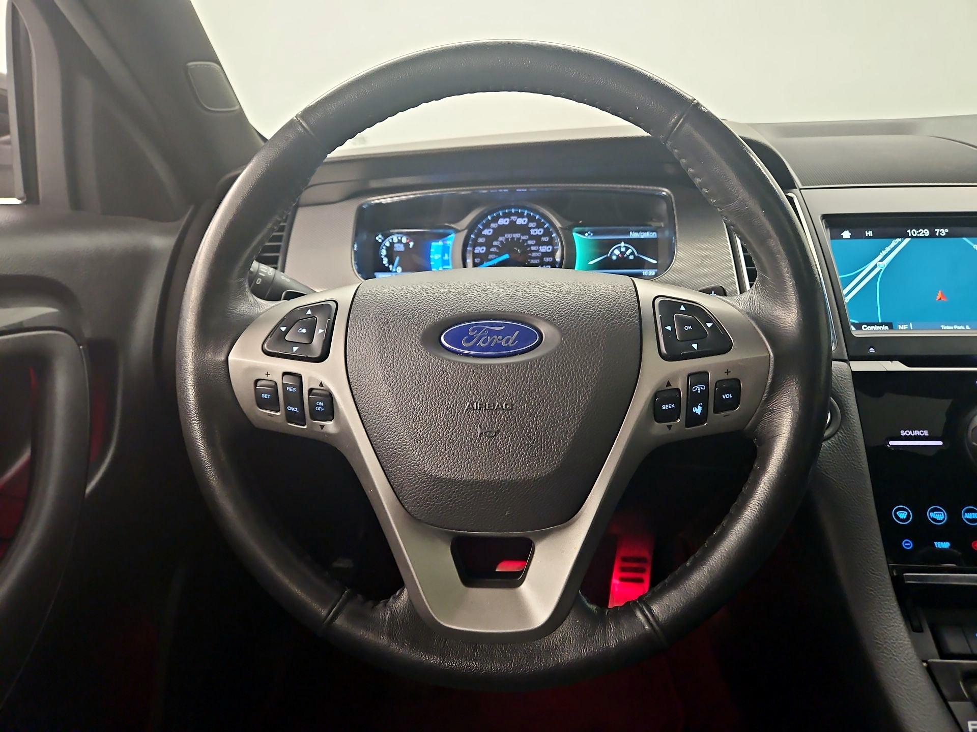 Thumbnail: 2018 Ford Taurus - 10