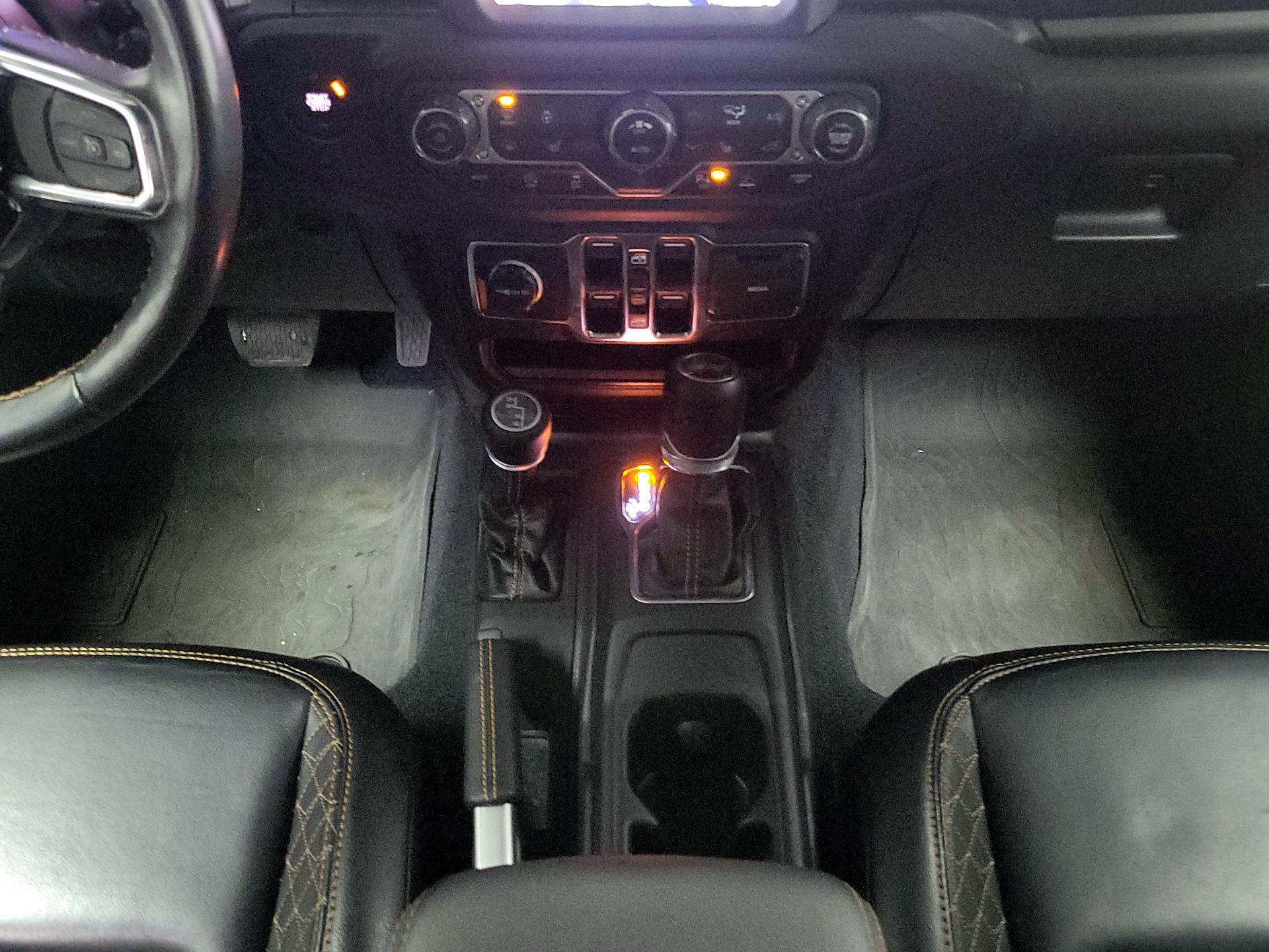 Thumbnail: 2023 Jeep Wrangler - 18