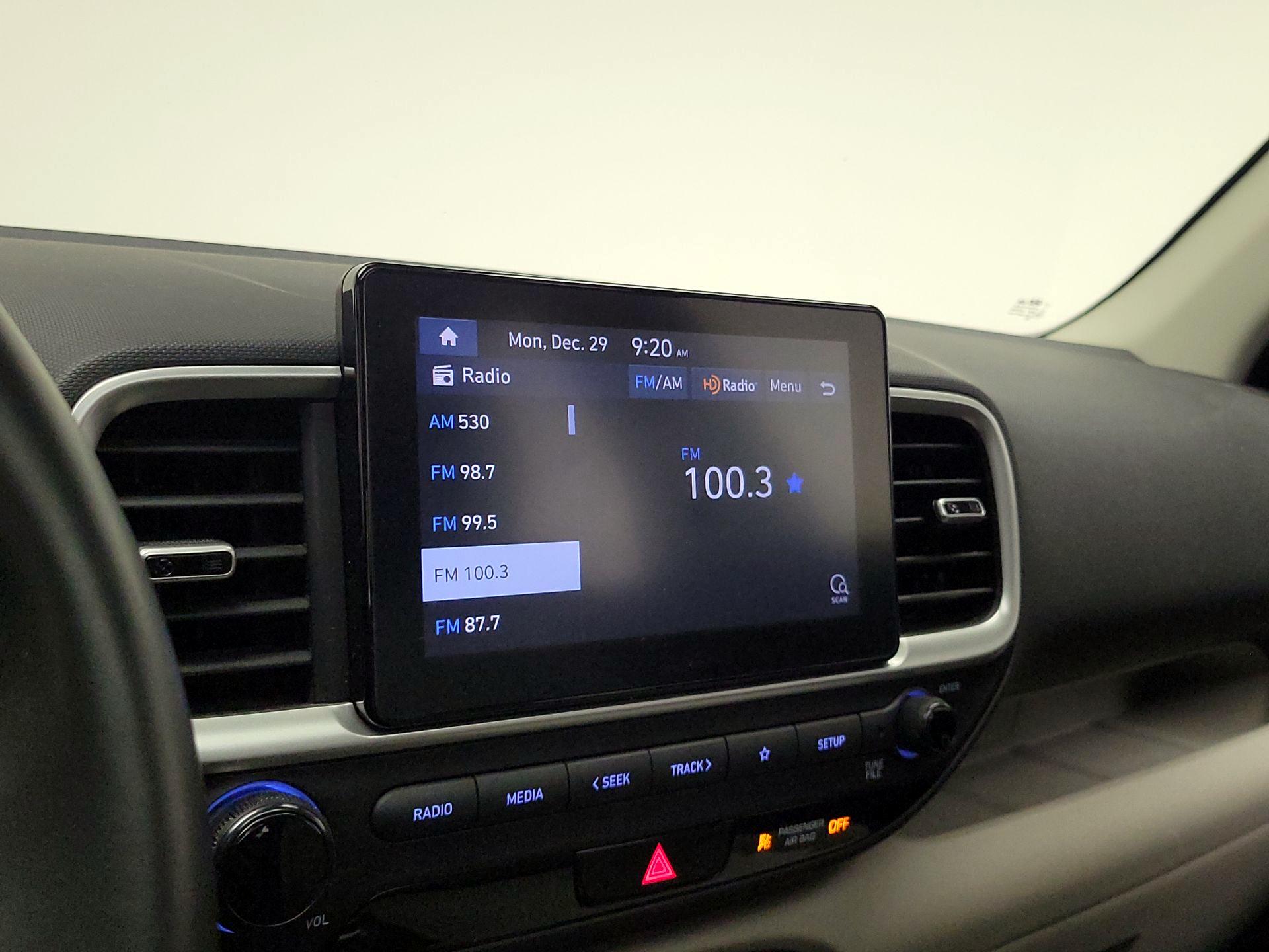 Thumbnail: 2020 Hyundai Venue - 15