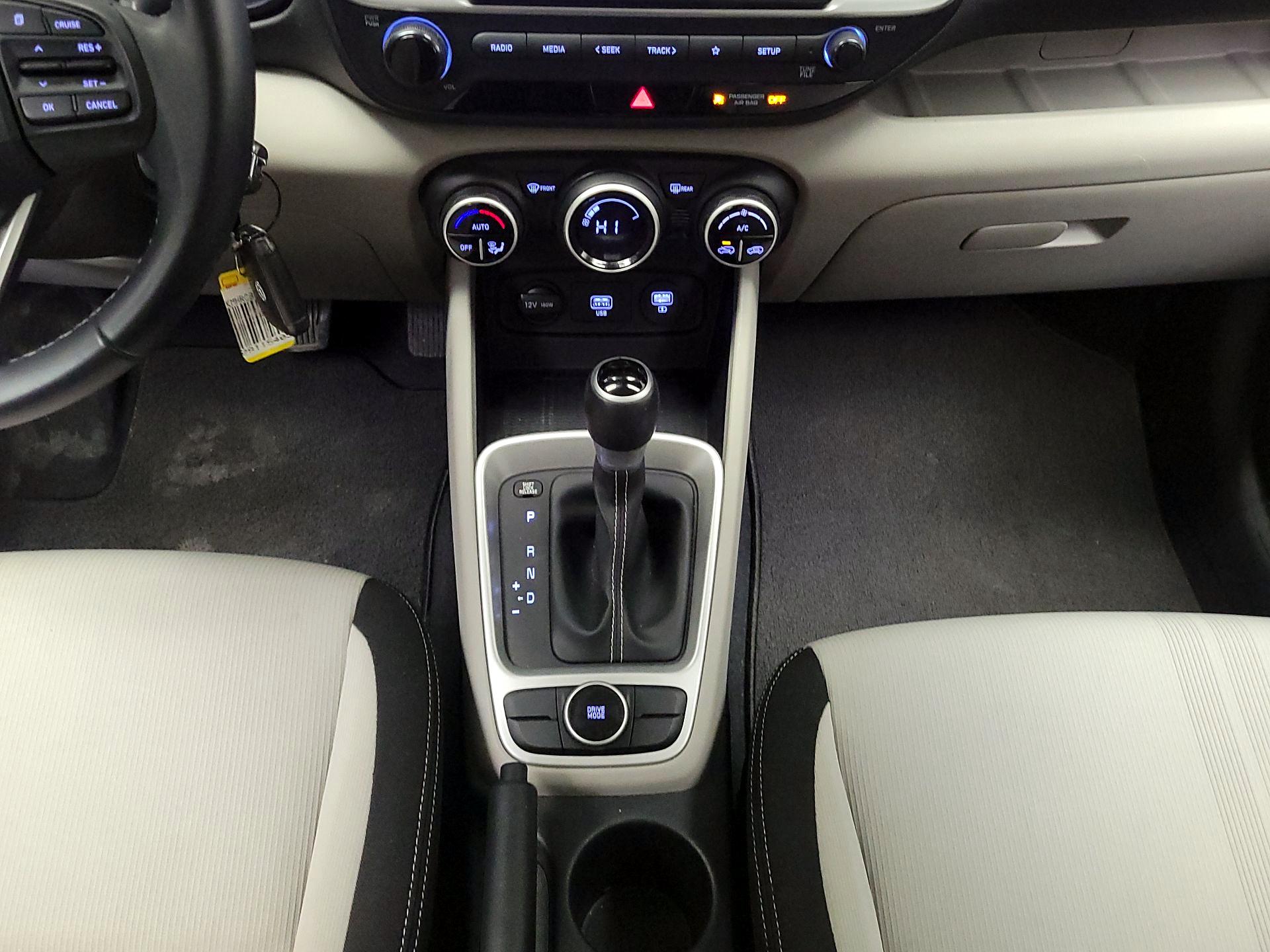 Thumbnail: 2020 Hyundai Venue - 17