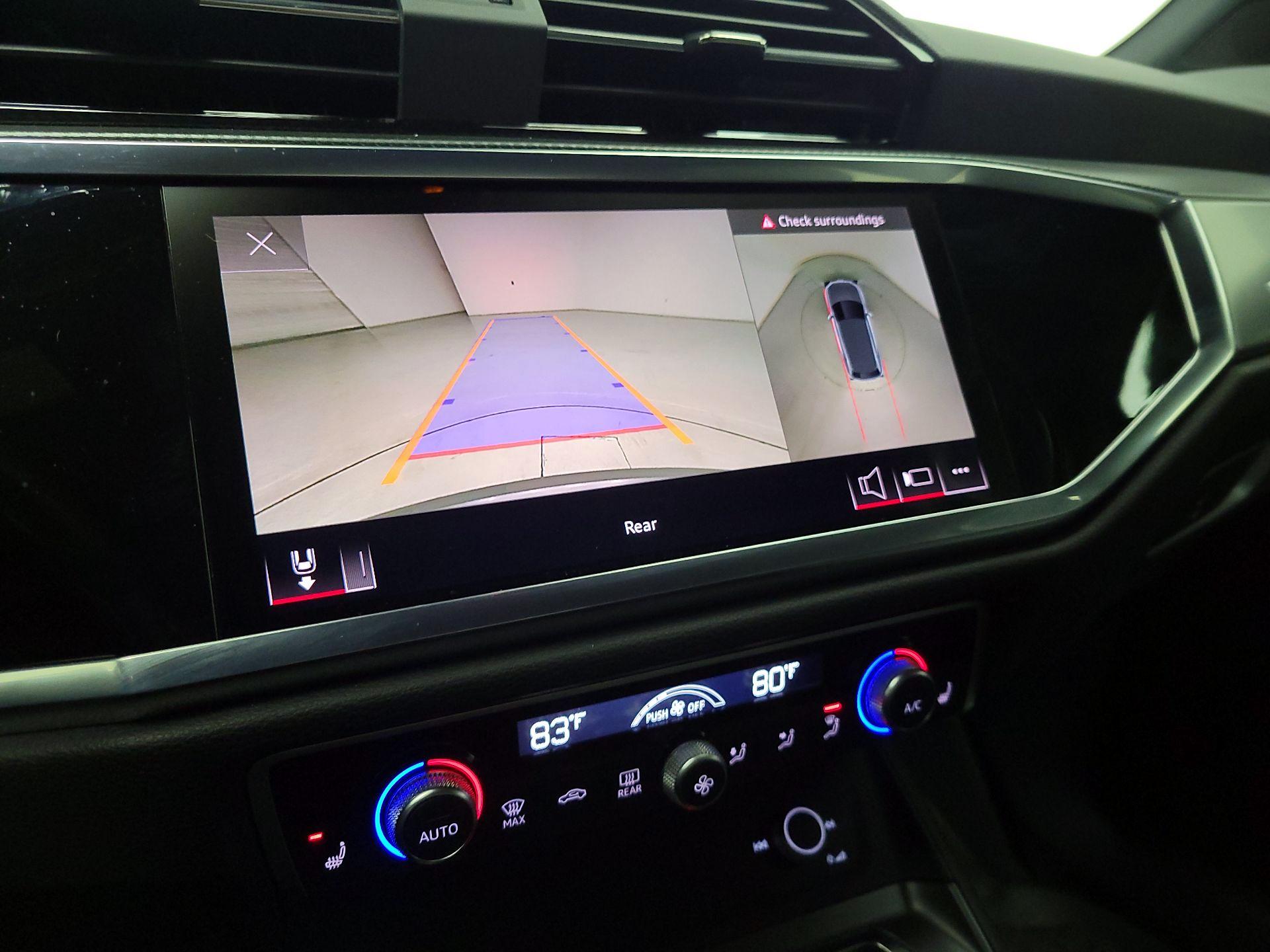 Thumbnail: 2022 Audi Q3 - 15