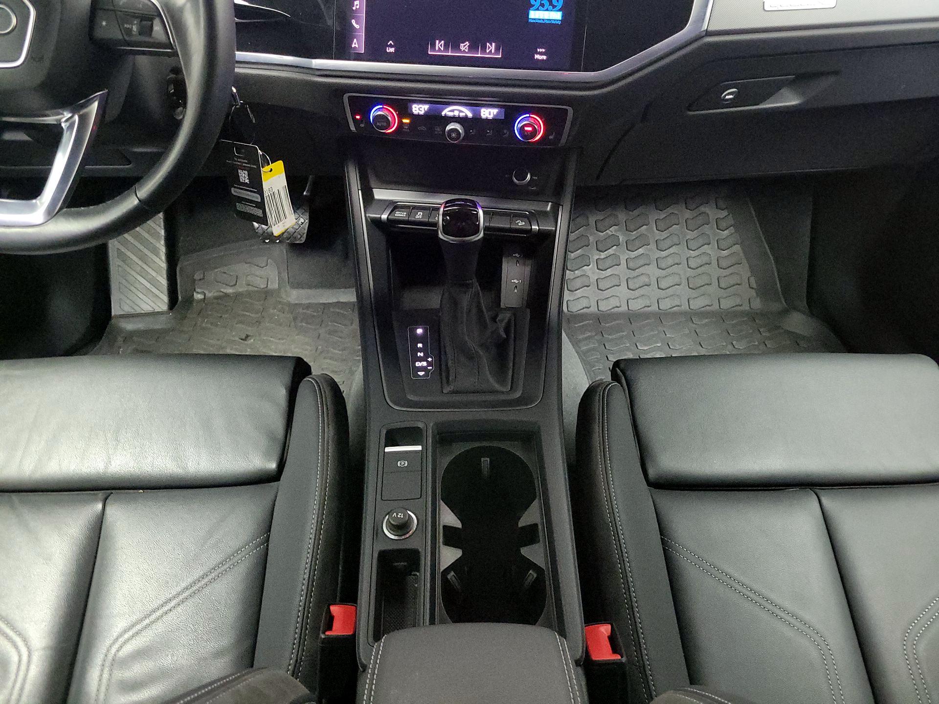 Thumbnail: 2022 Audi Q3 - 18