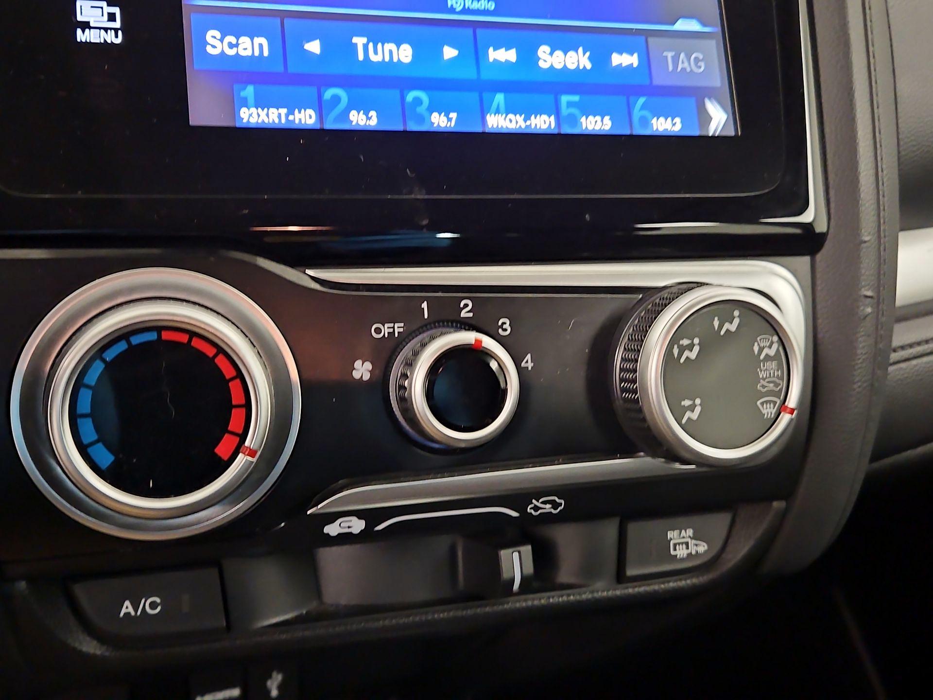 Thumbnail: 2016 Honda Fit - 17