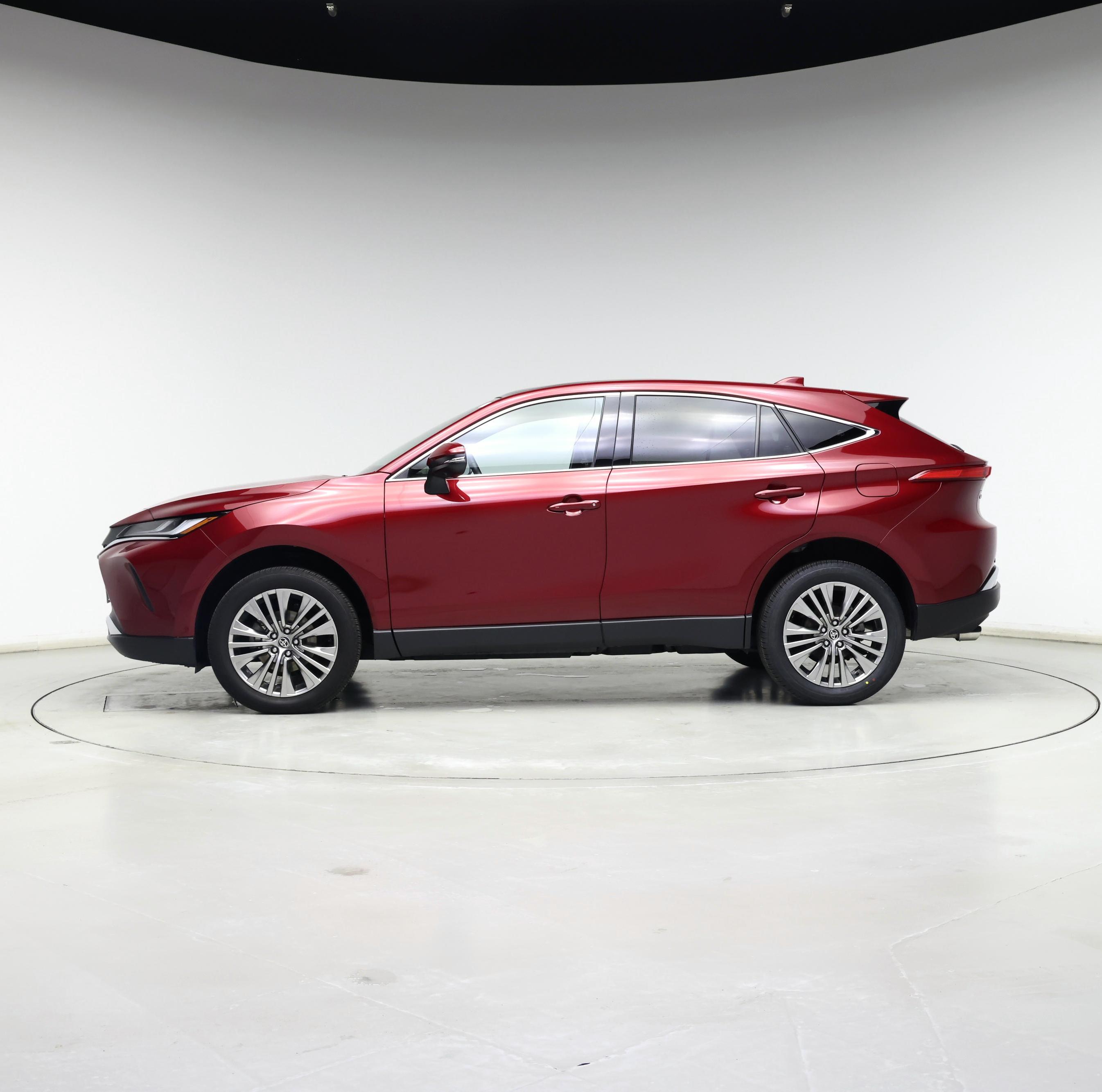Thumbnail: 2024 Toyota Venza - 3