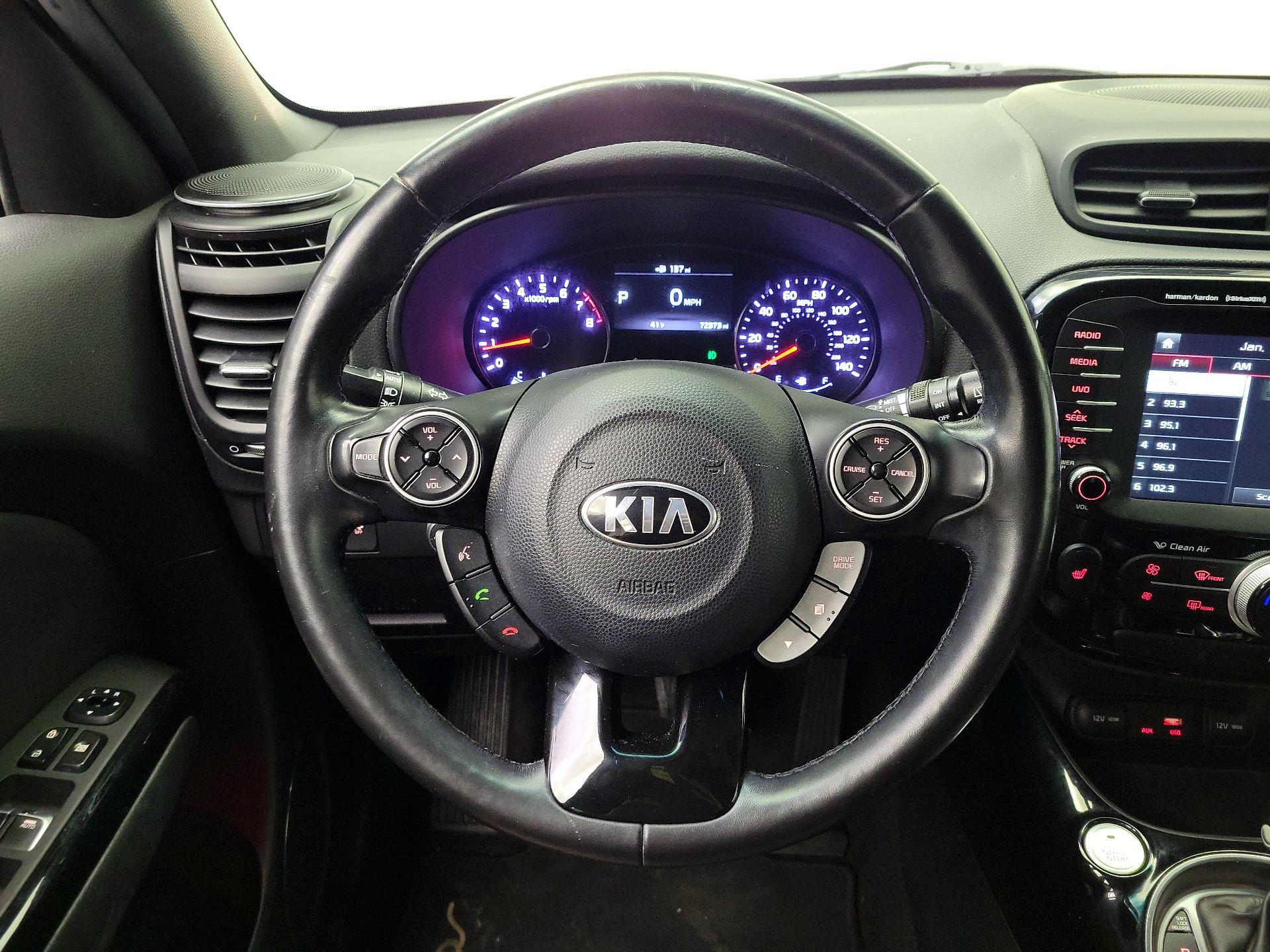 Thumbnail: 2017 Kia Soul - 10