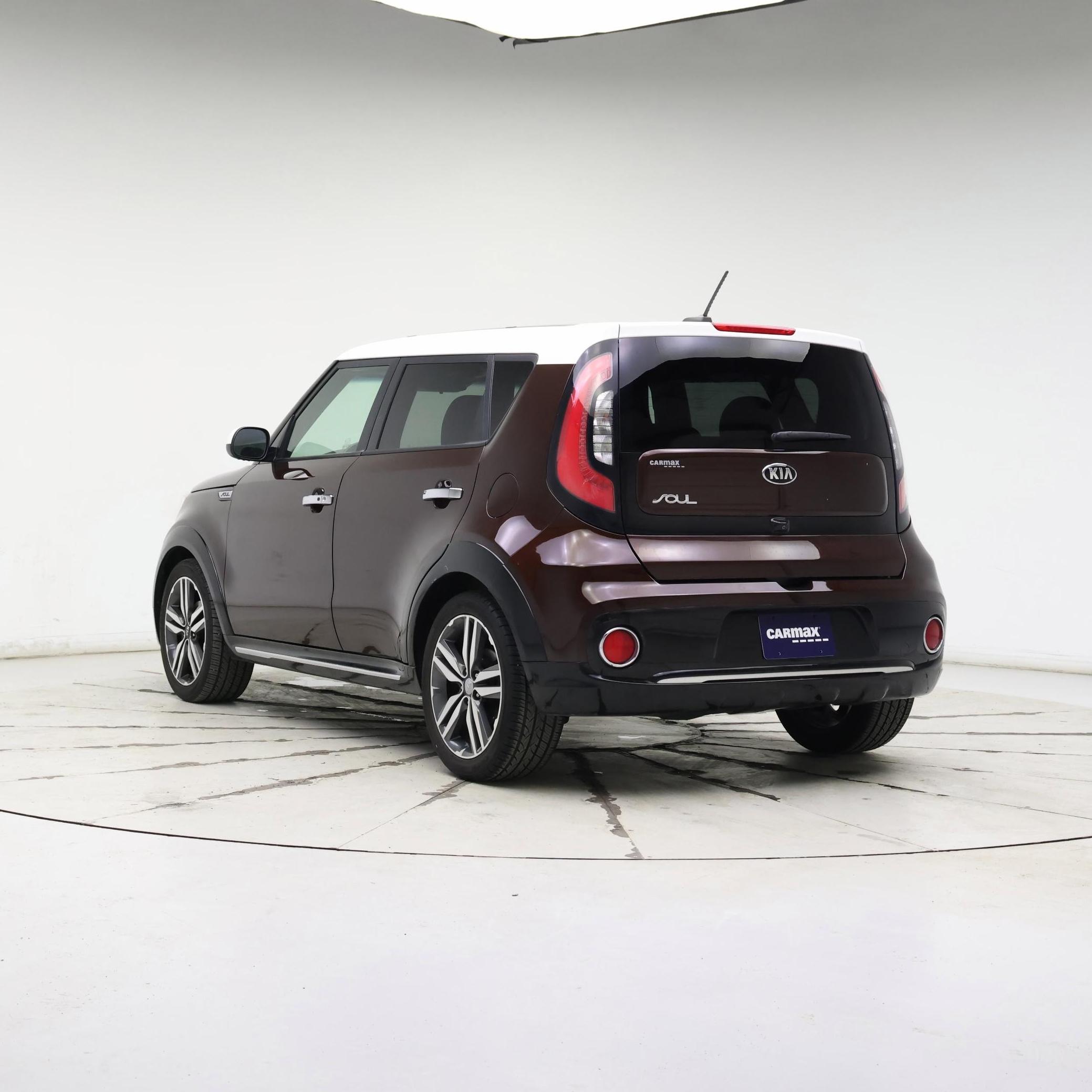 Thumbnail: 2017 Kia Soul - 2