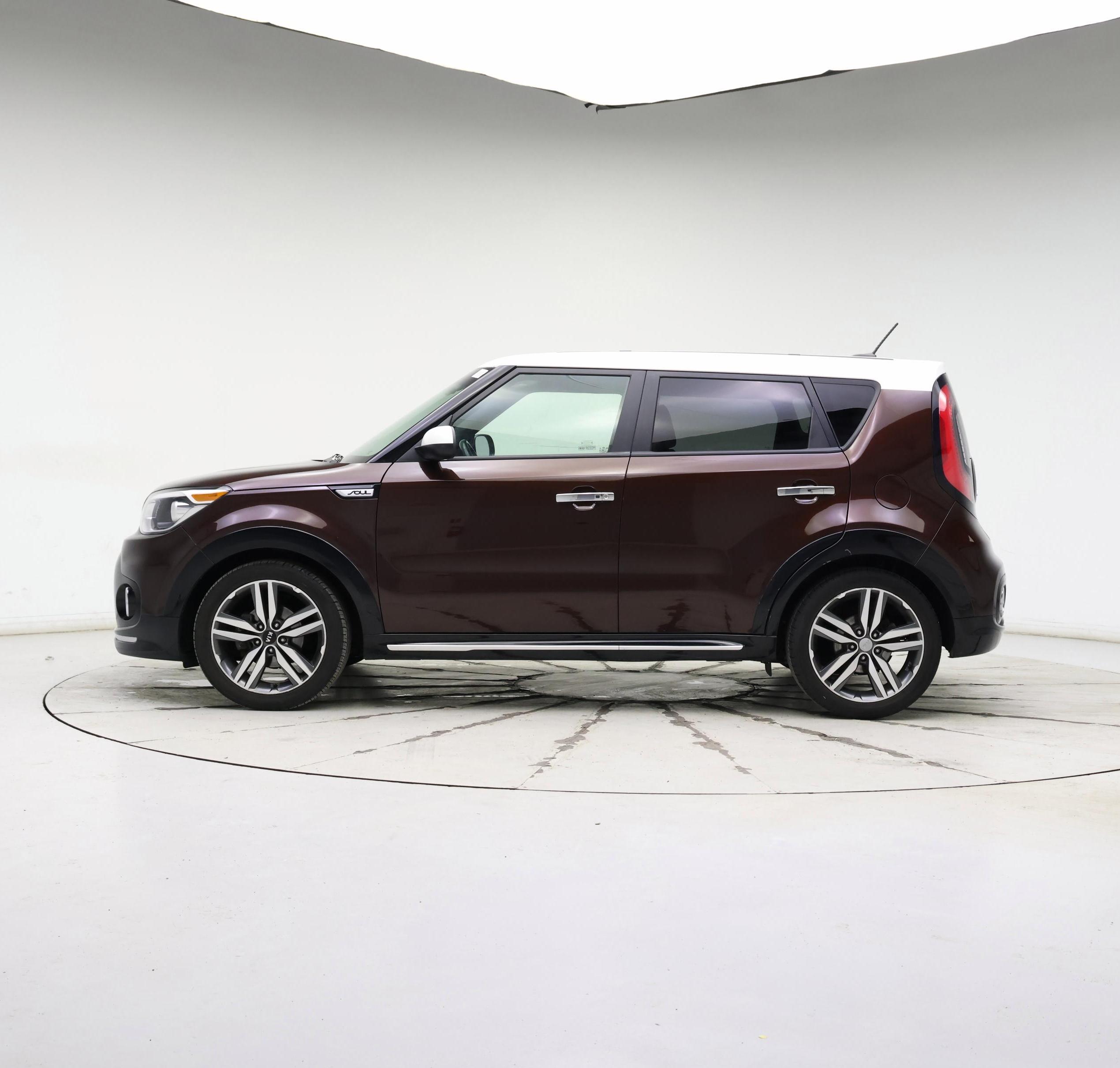 Thumbnail: 2017 Kia Soul - 3