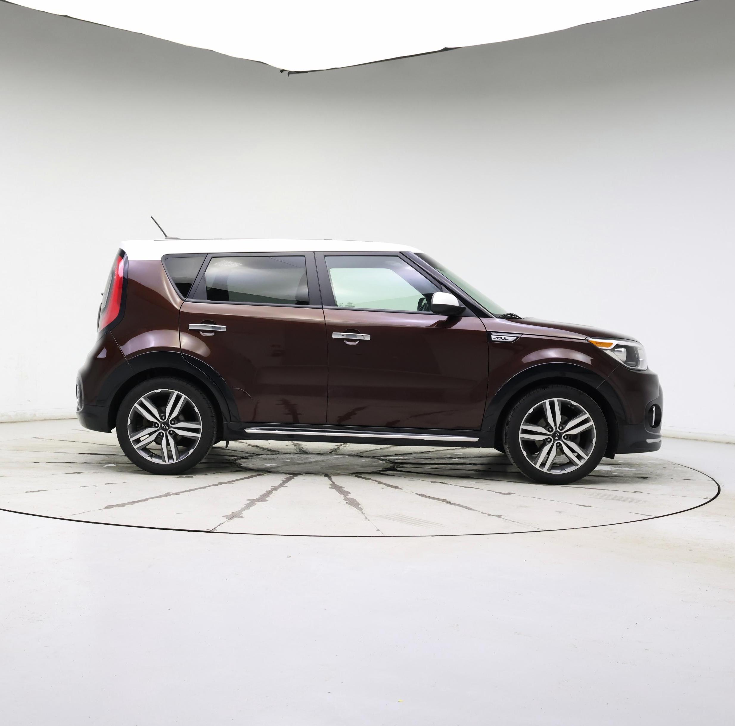 Thumbnail: 2017 Kia Soul - 7