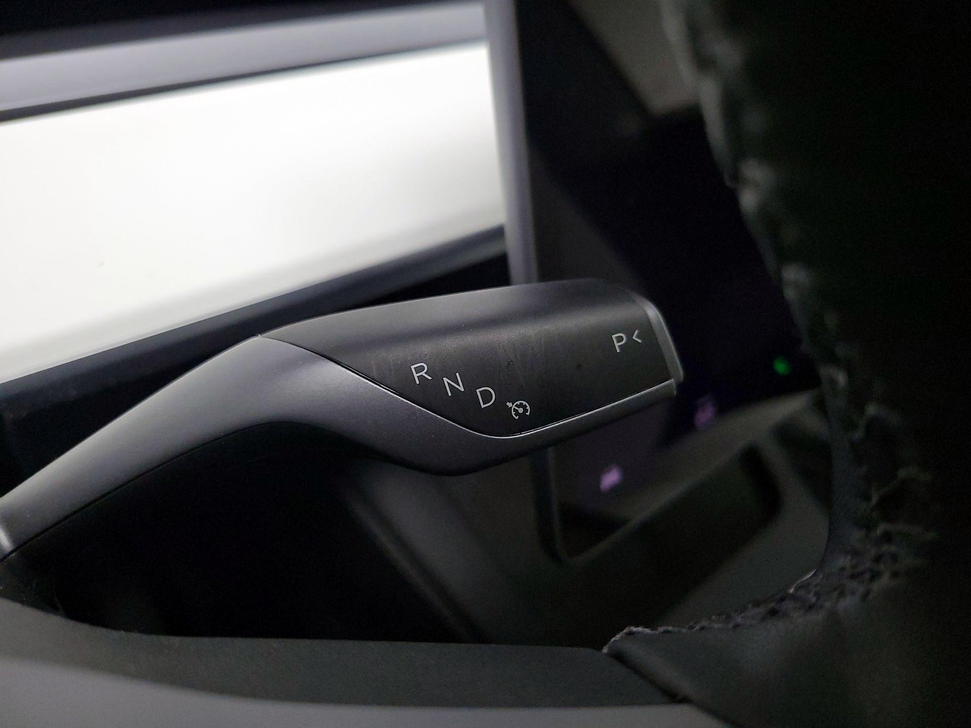 Thumbnail: 2023 Tesla Model Y - 17