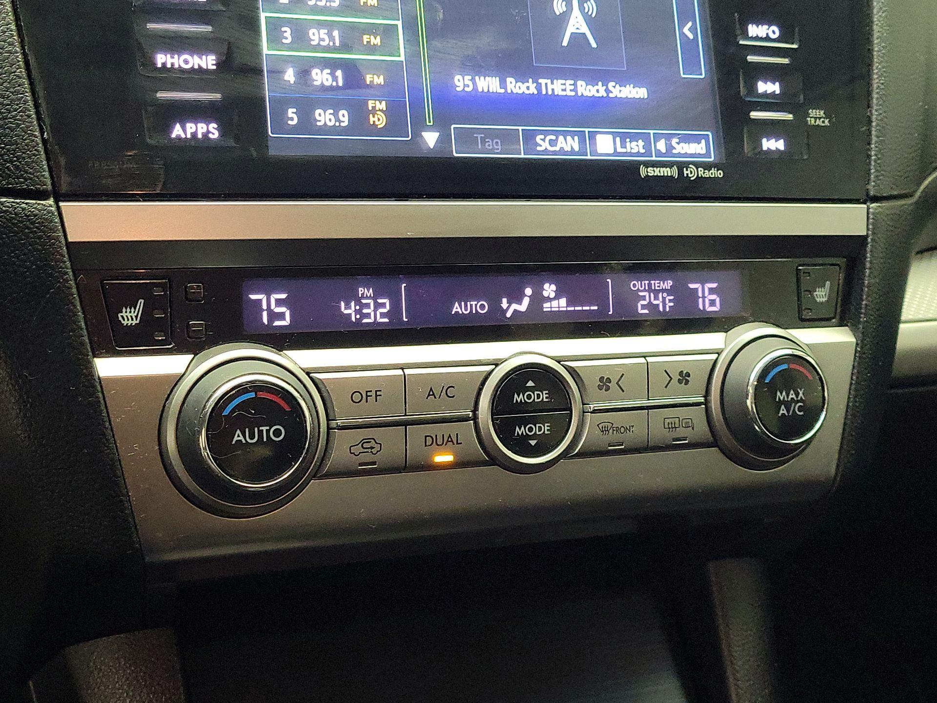 Thumbnail: 2017 Subaru Legacy - 16