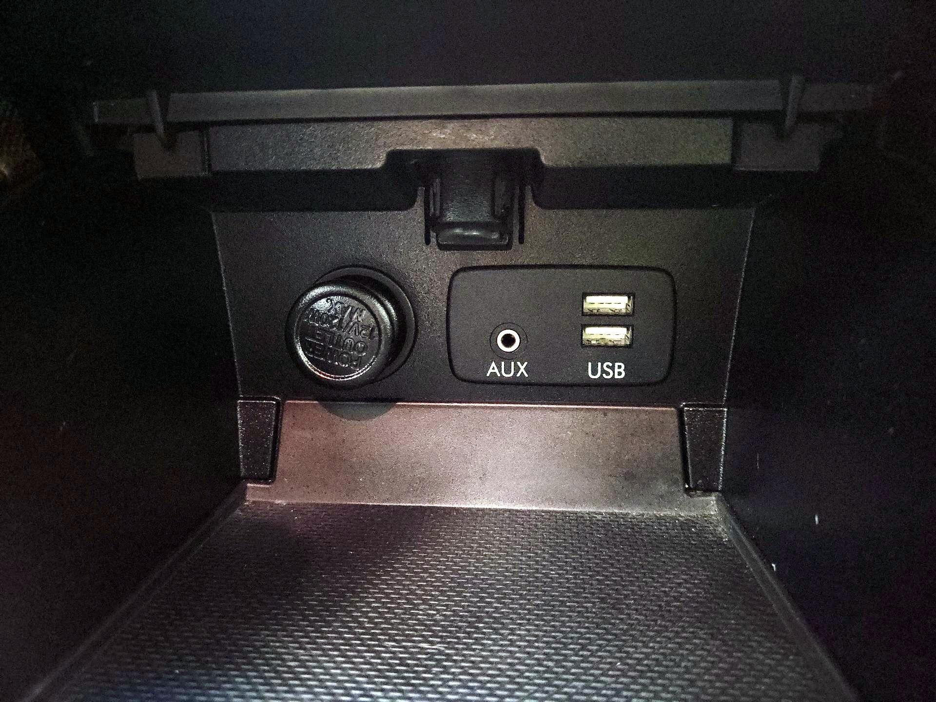 Thumbnail: 2017 Subaru Legacy - 18