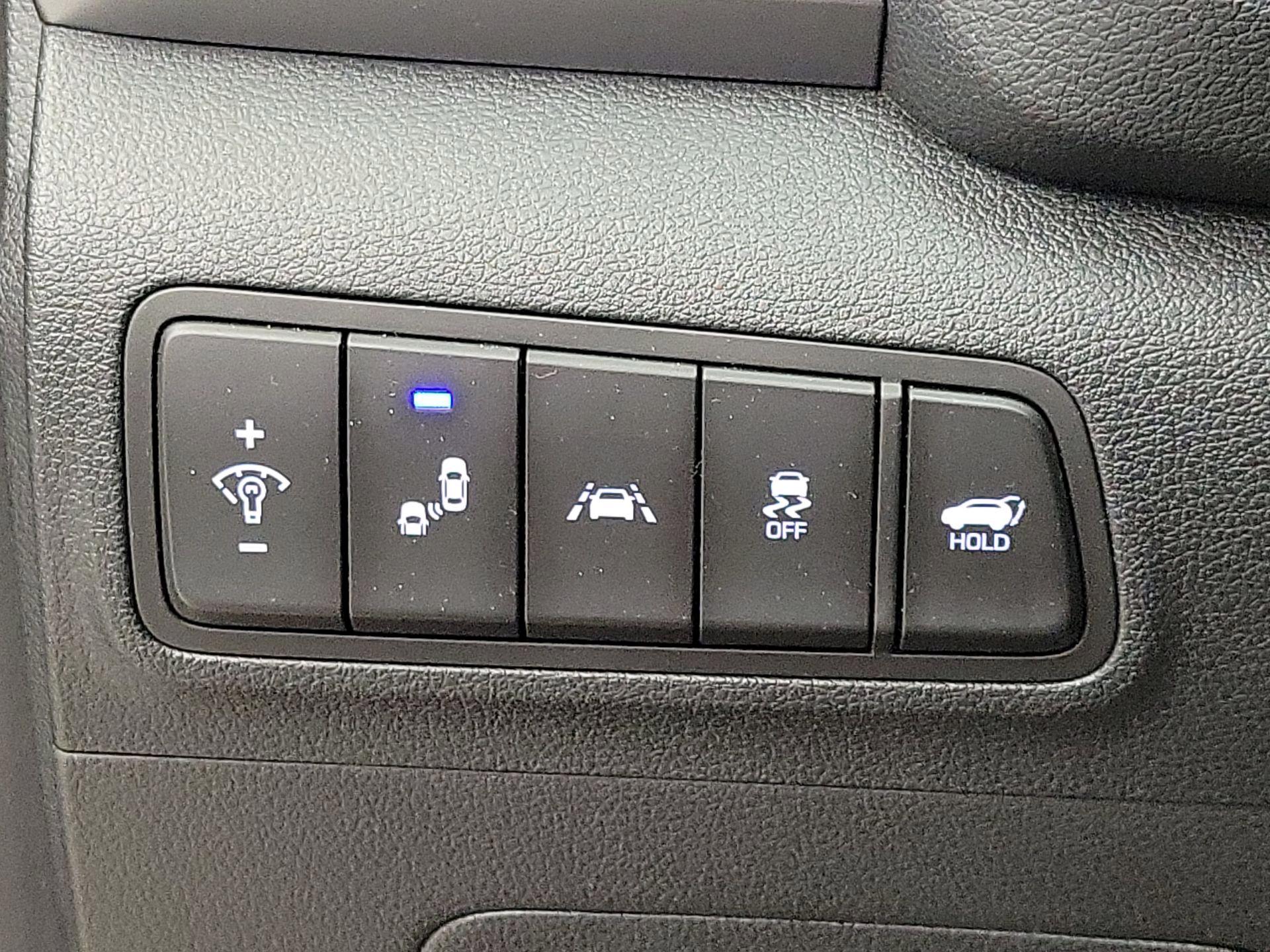 Thumbnail: 2018 Hyundai Tucson - 13