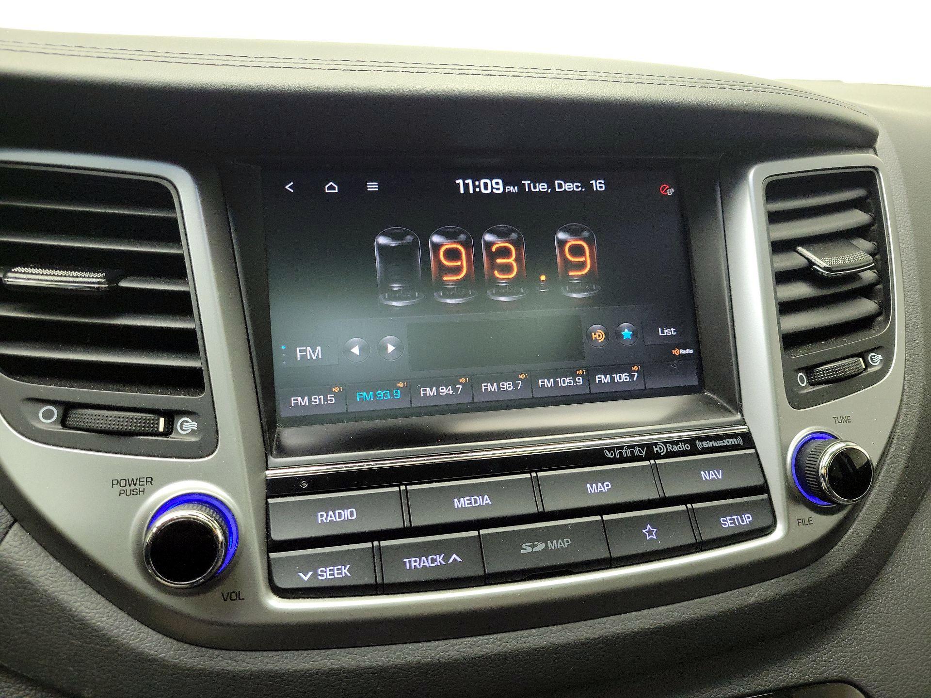 Thumbnail: 2018 Hyundai Tucson - 16