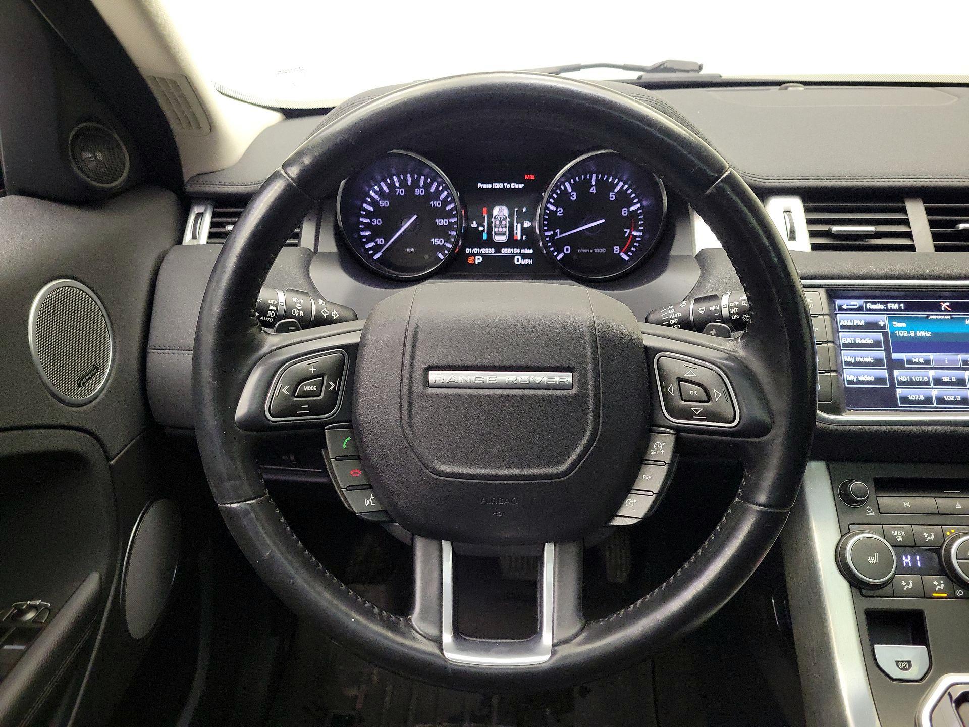 Thumbnail: 2015 Land Rover Range Rover Evoque - 10