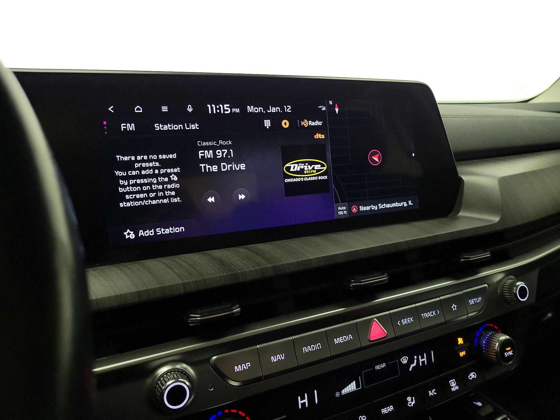 Thumbnail: 2023 Kia Telluride - 16