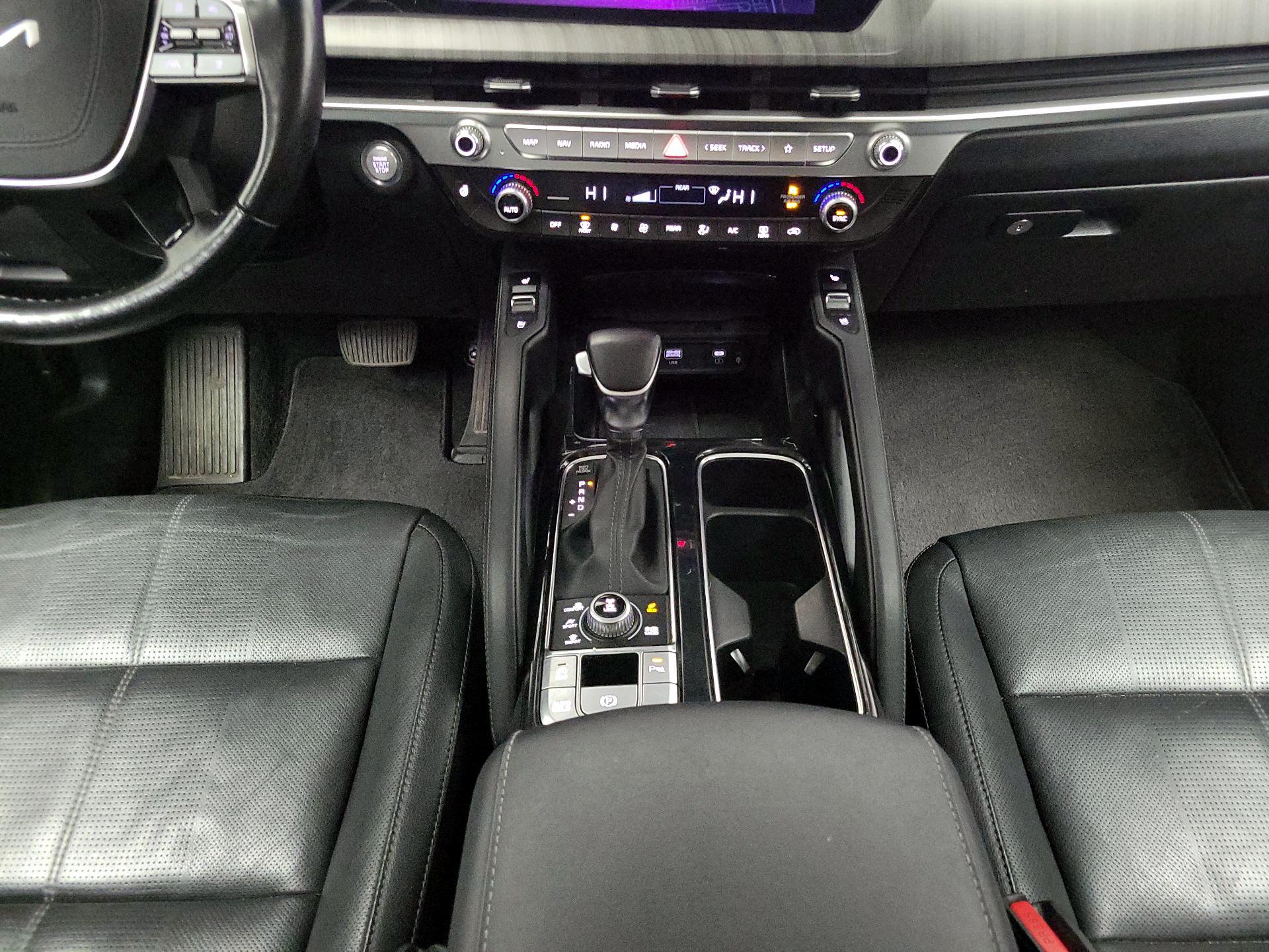 Thumbnail: 2023 Kia Telluride - 18