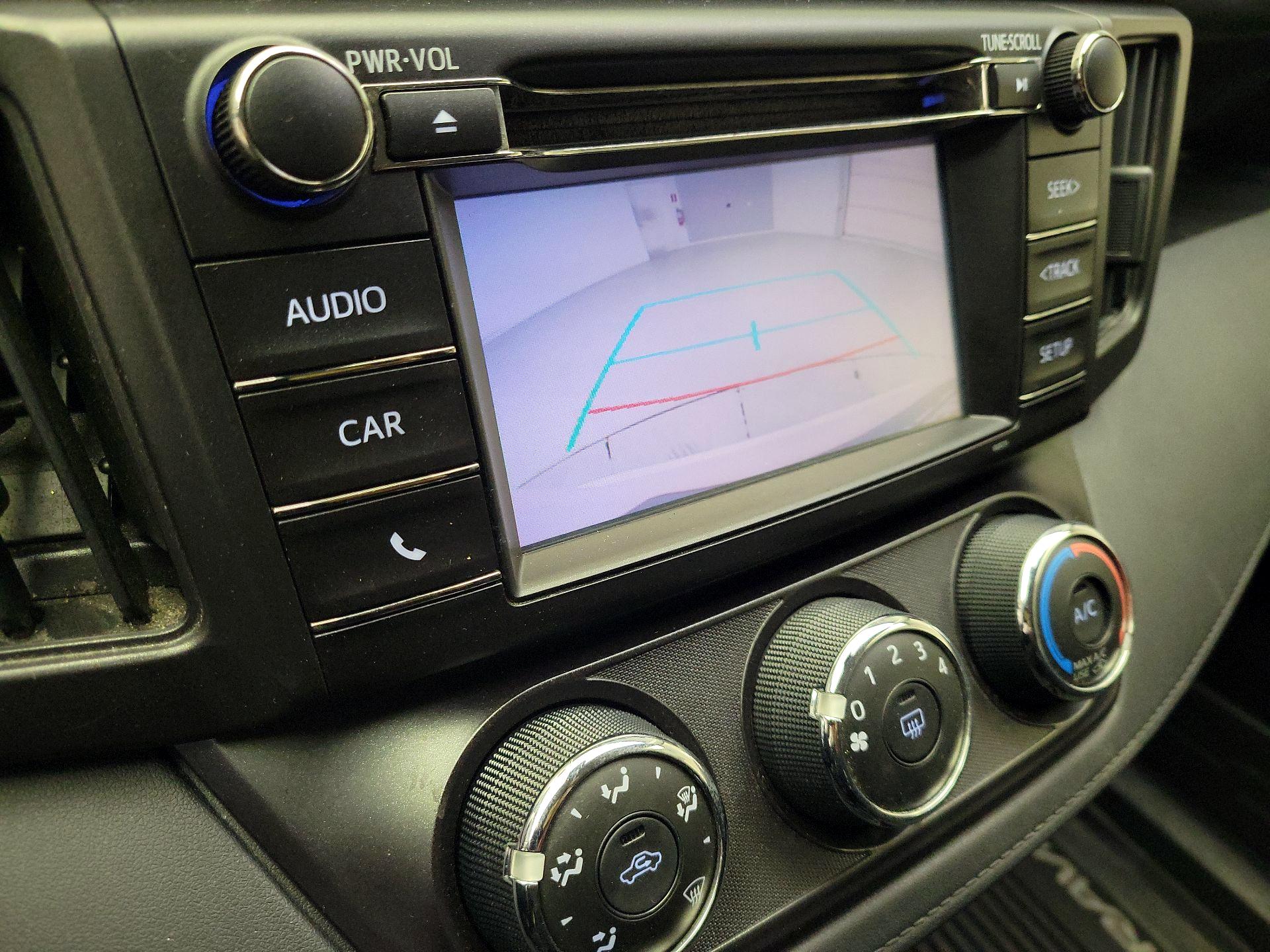 Thumbnail: 2018 Toyota RAV4 - 14