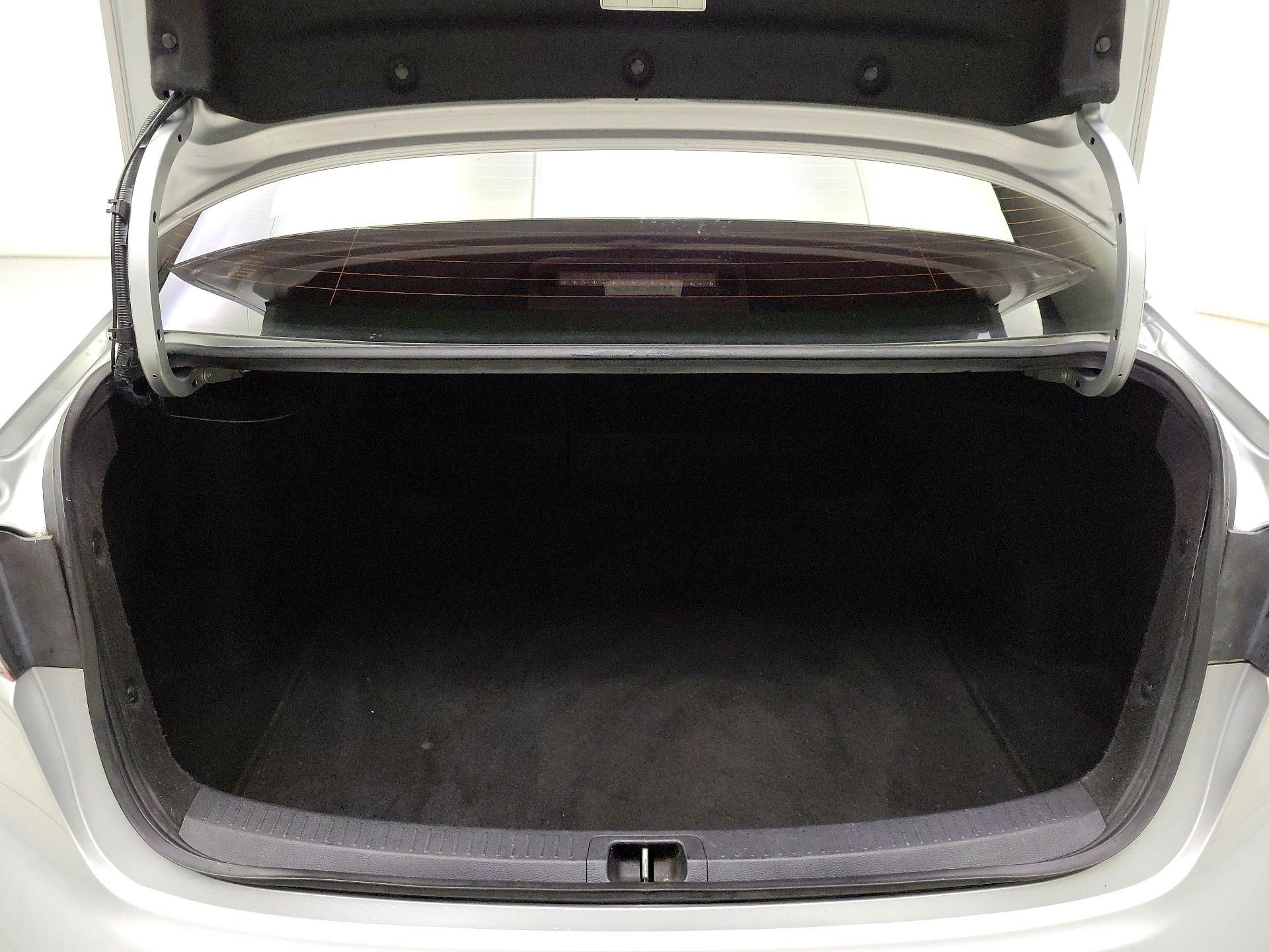 Thumbnail: 2020 Toyota Corolla - 18