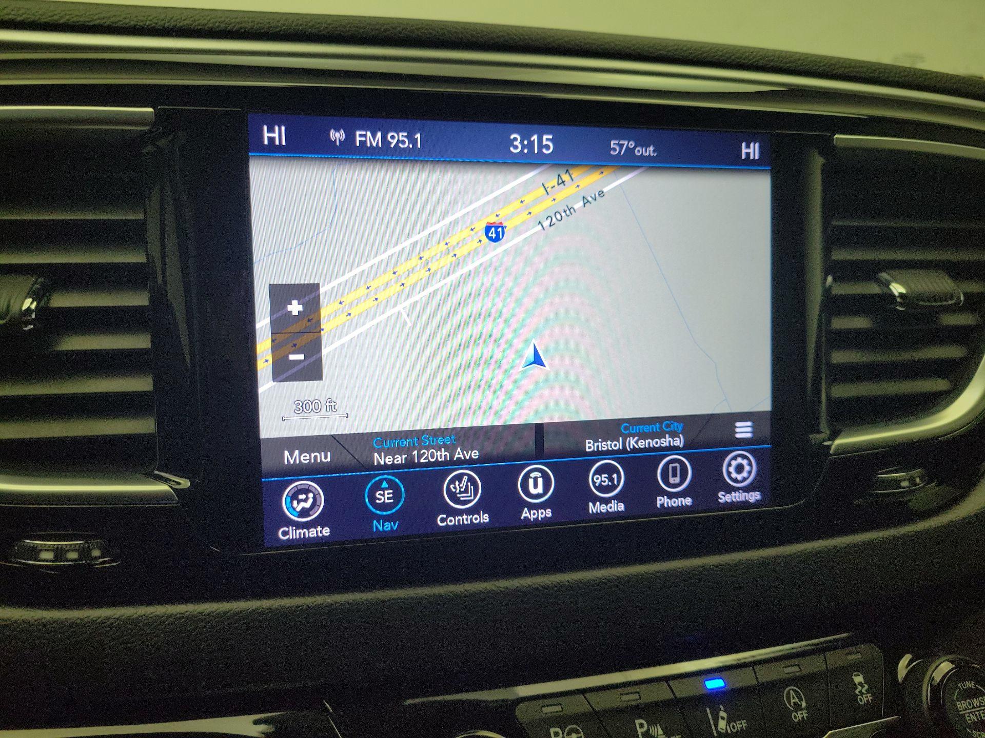 Thumbnail: 2019 Chrysler Pacifica - 14