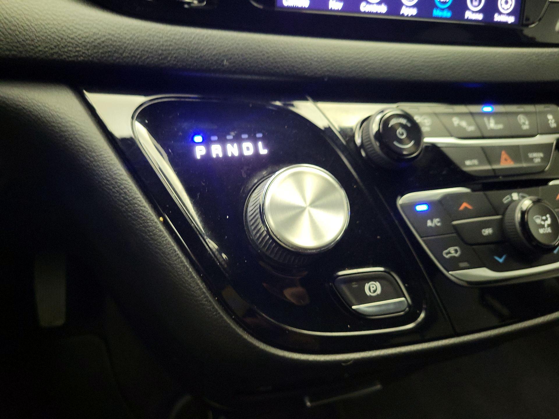 Thumbnail: 2019 Chrysler Pacifica - 18